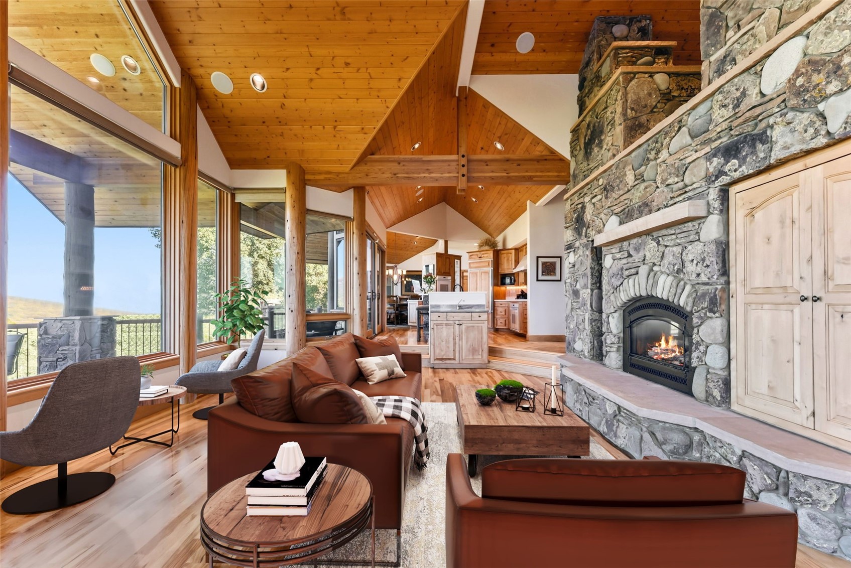 731 Lakeview CIRCLE