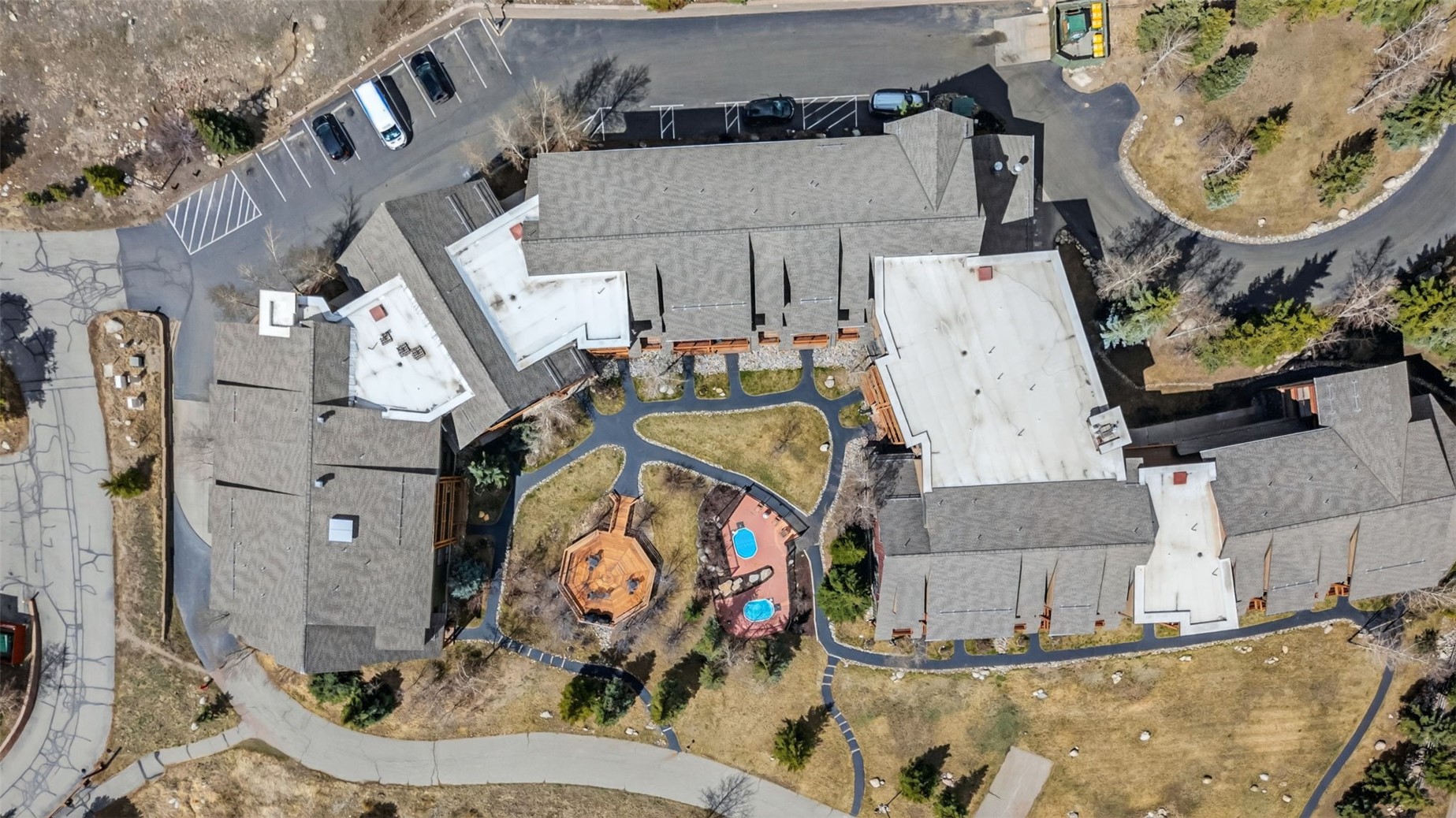 22784 Us Highway 6 2620