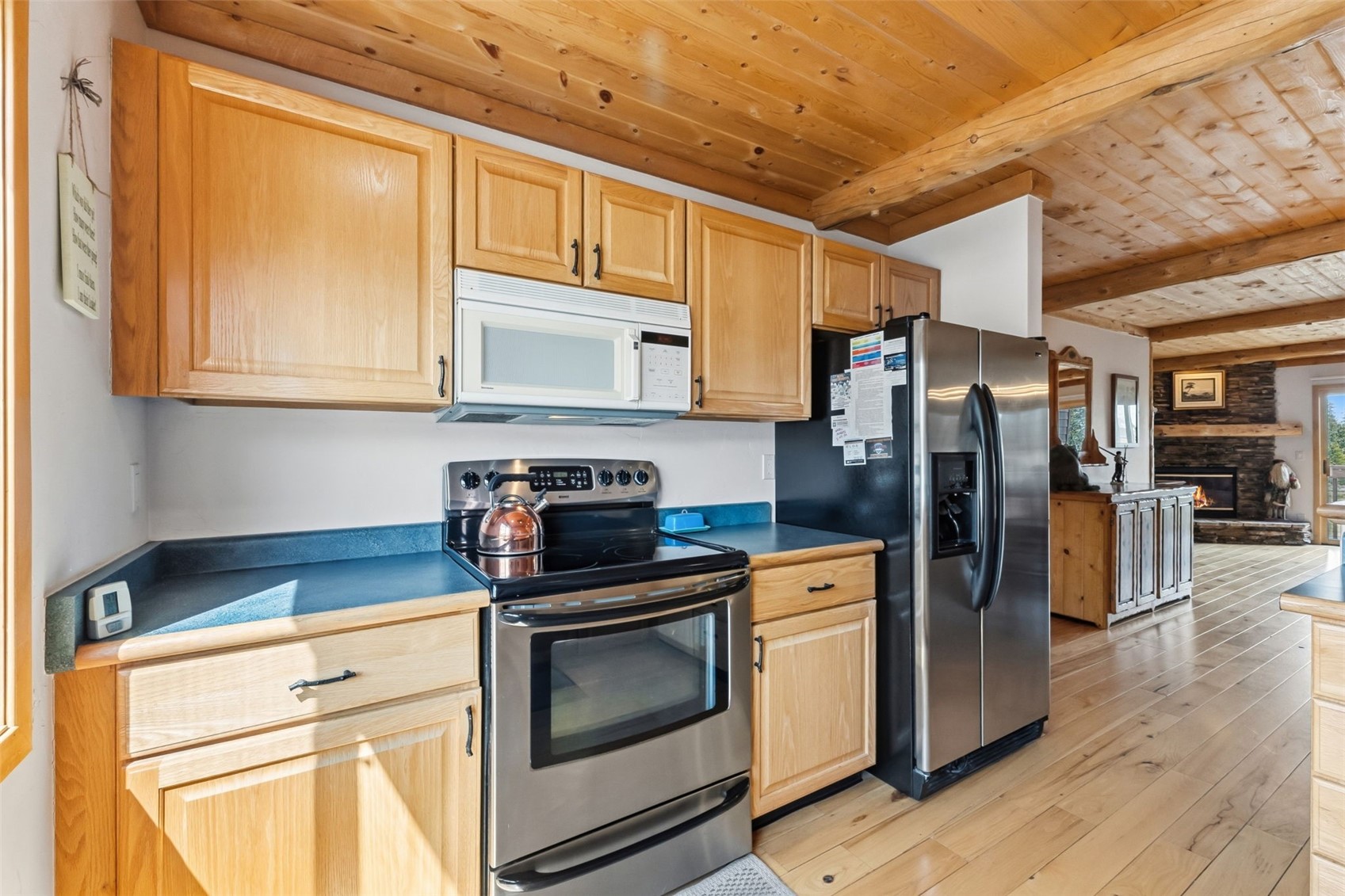 722 Meadow Creek DRIVE E