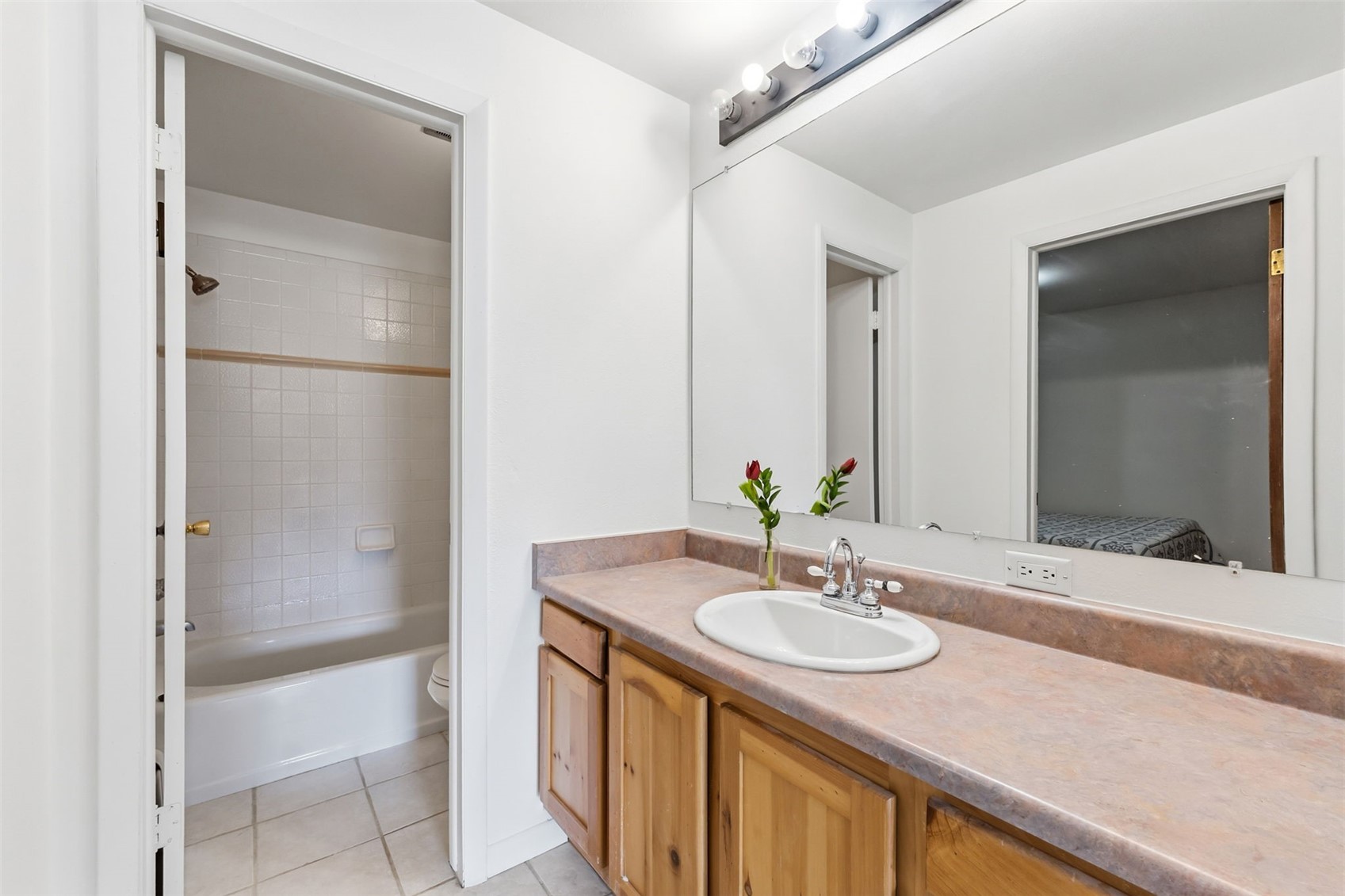 414 Tenderfoot STREET 13