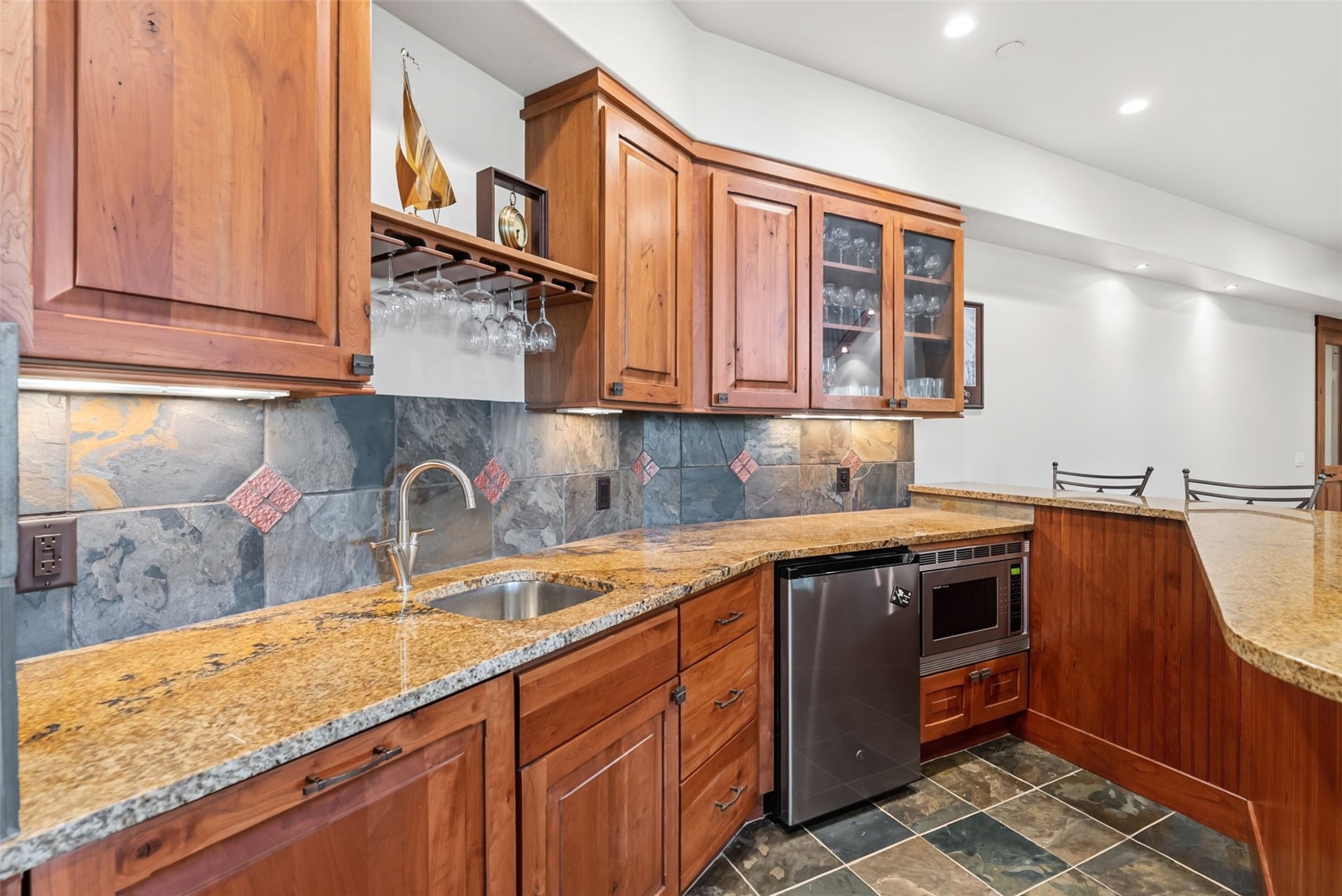 120 Highline CROSSING