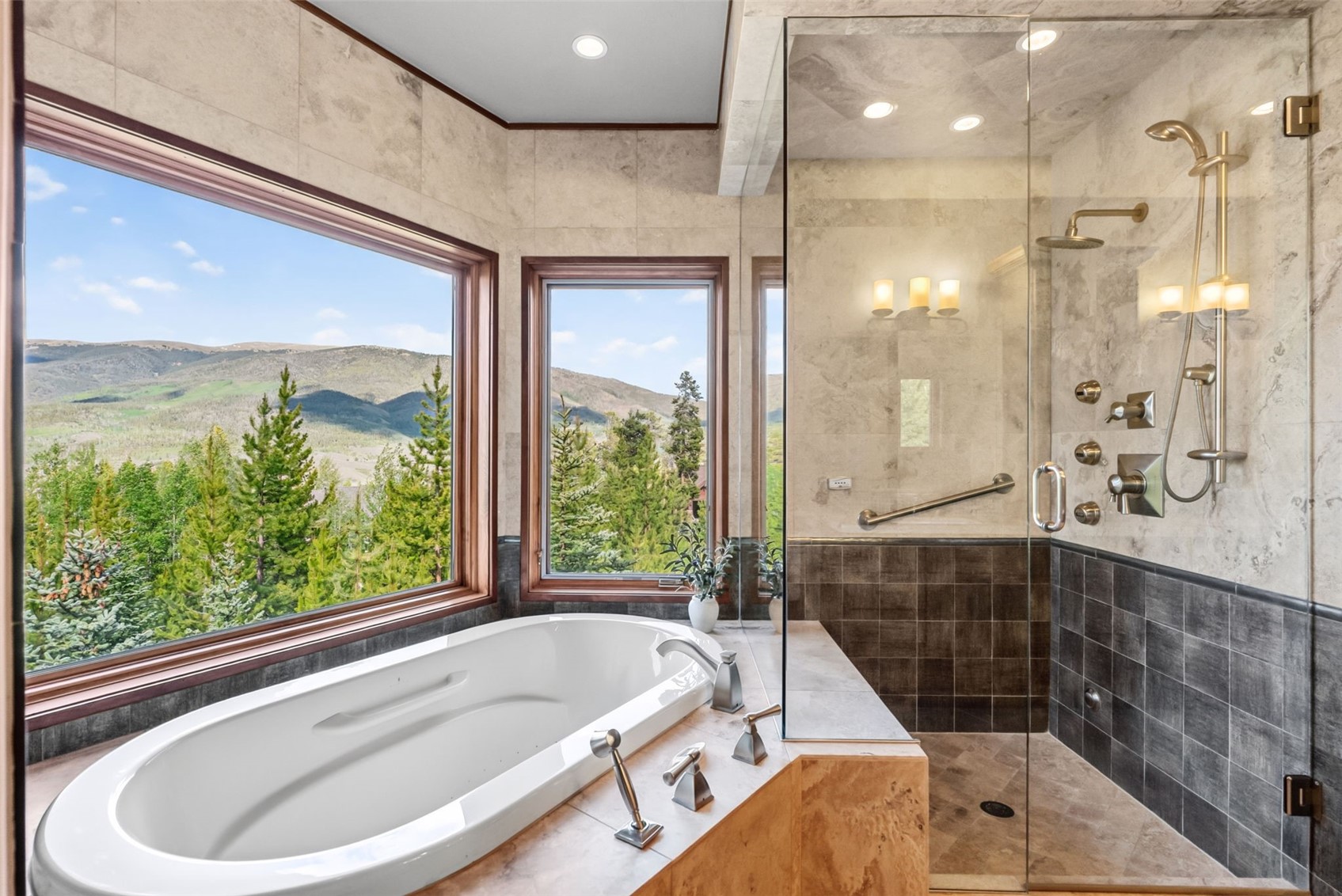 120 Highline CROSSING