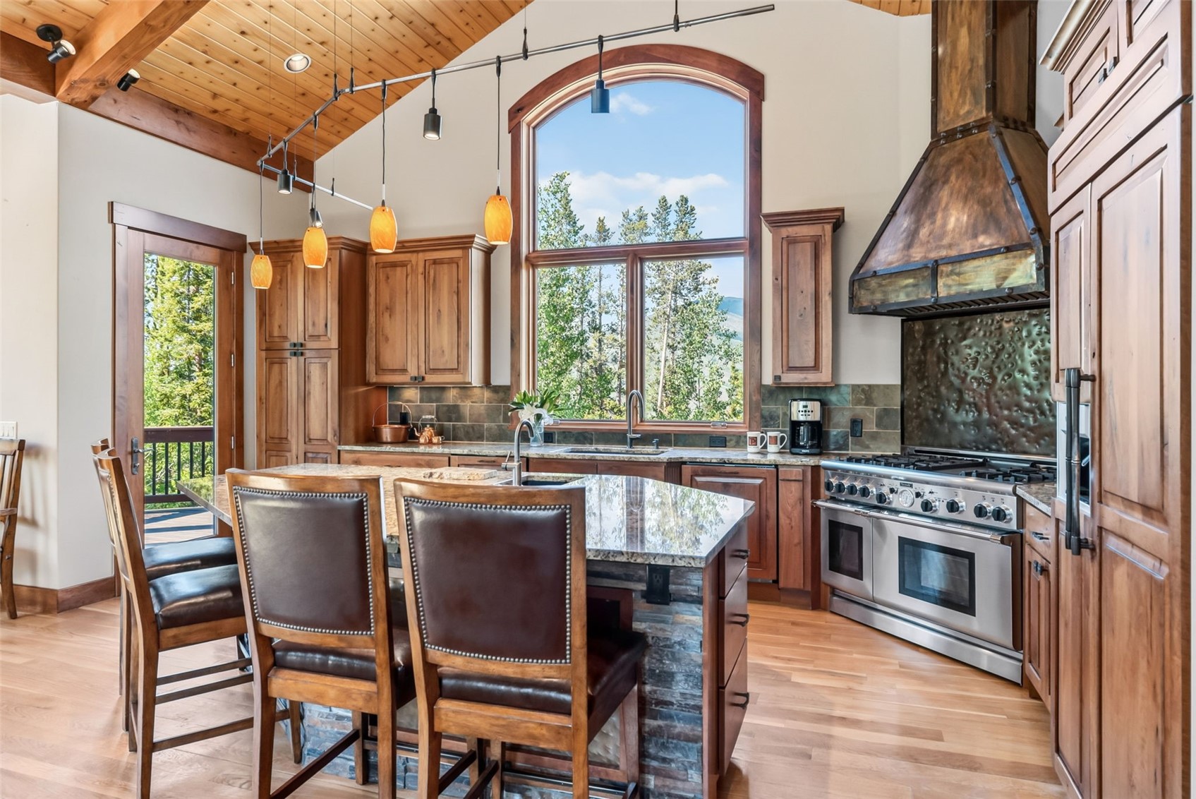 120 Highline CROSSING