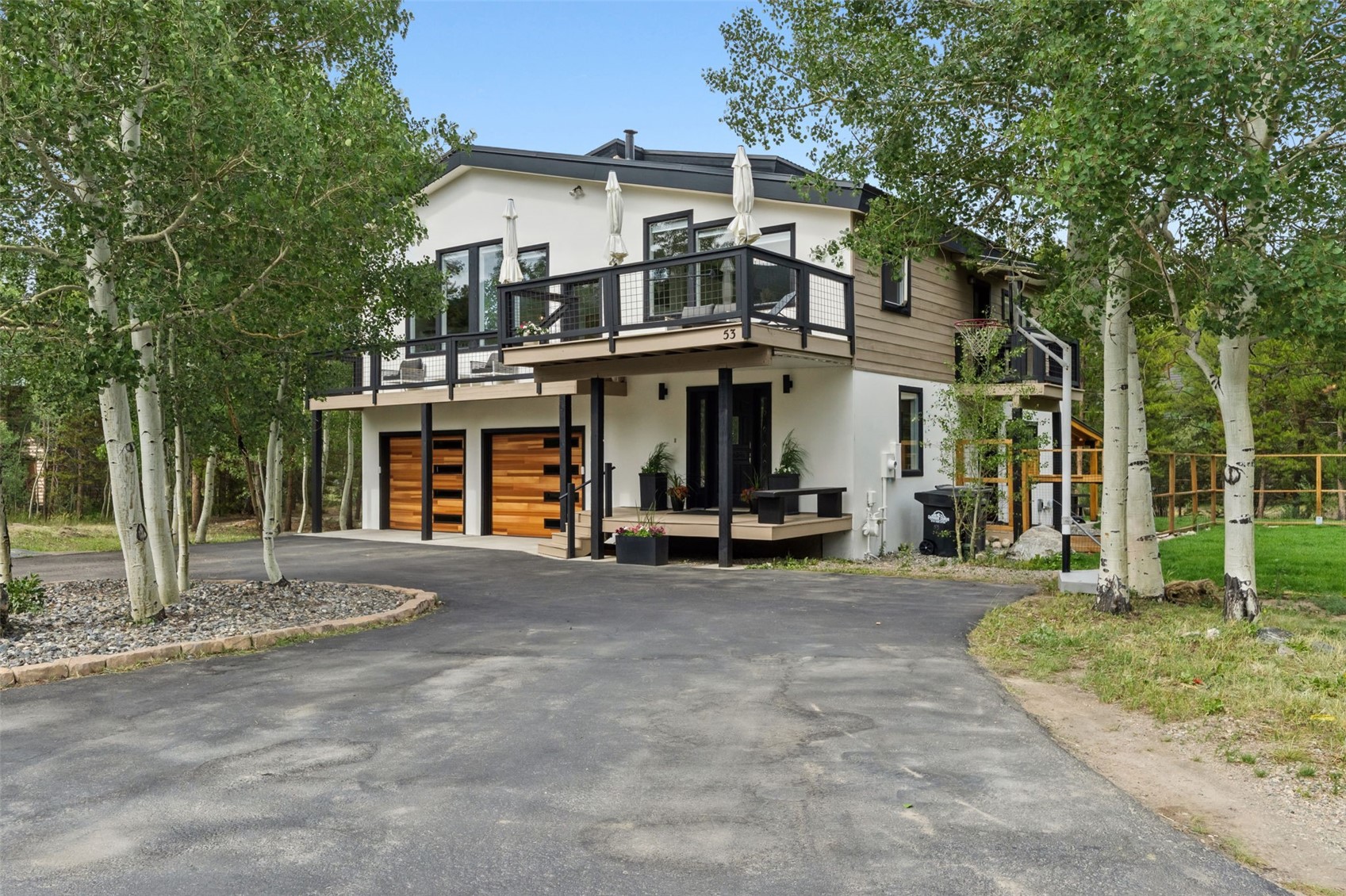 53 County Road 1041