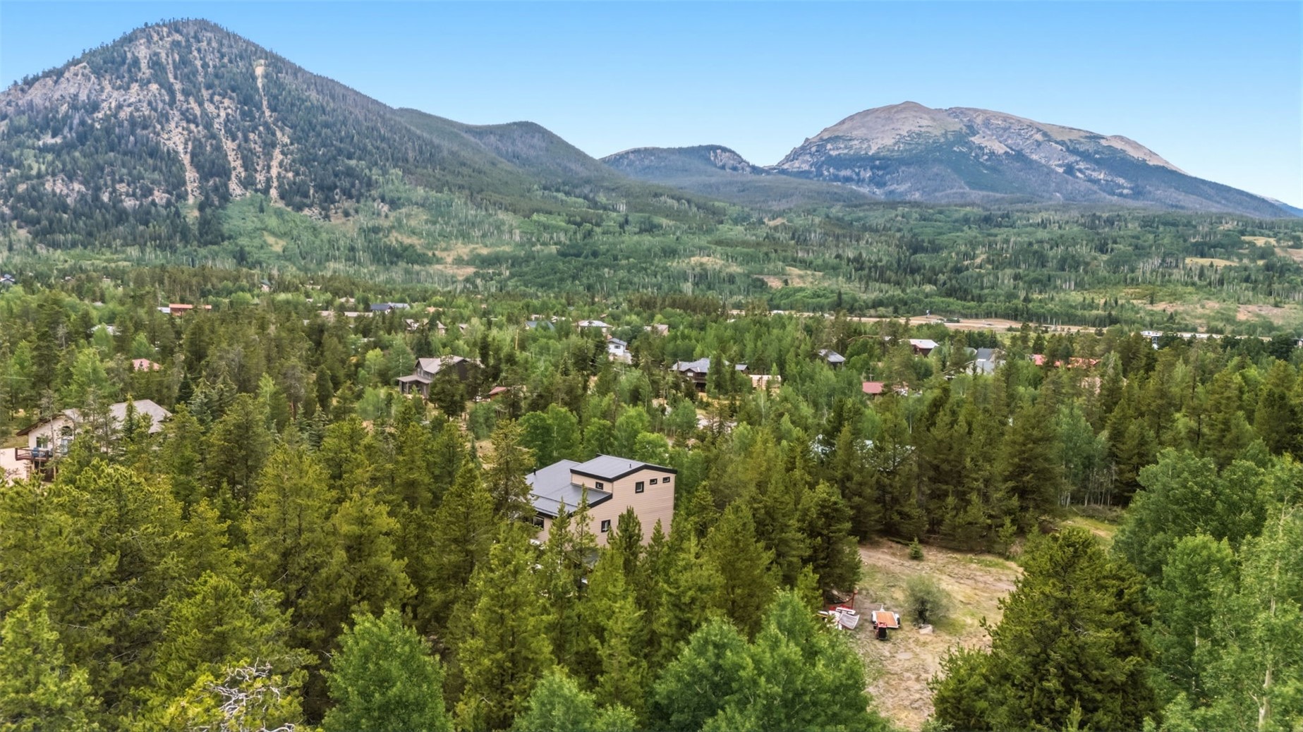 53 County Road 1041