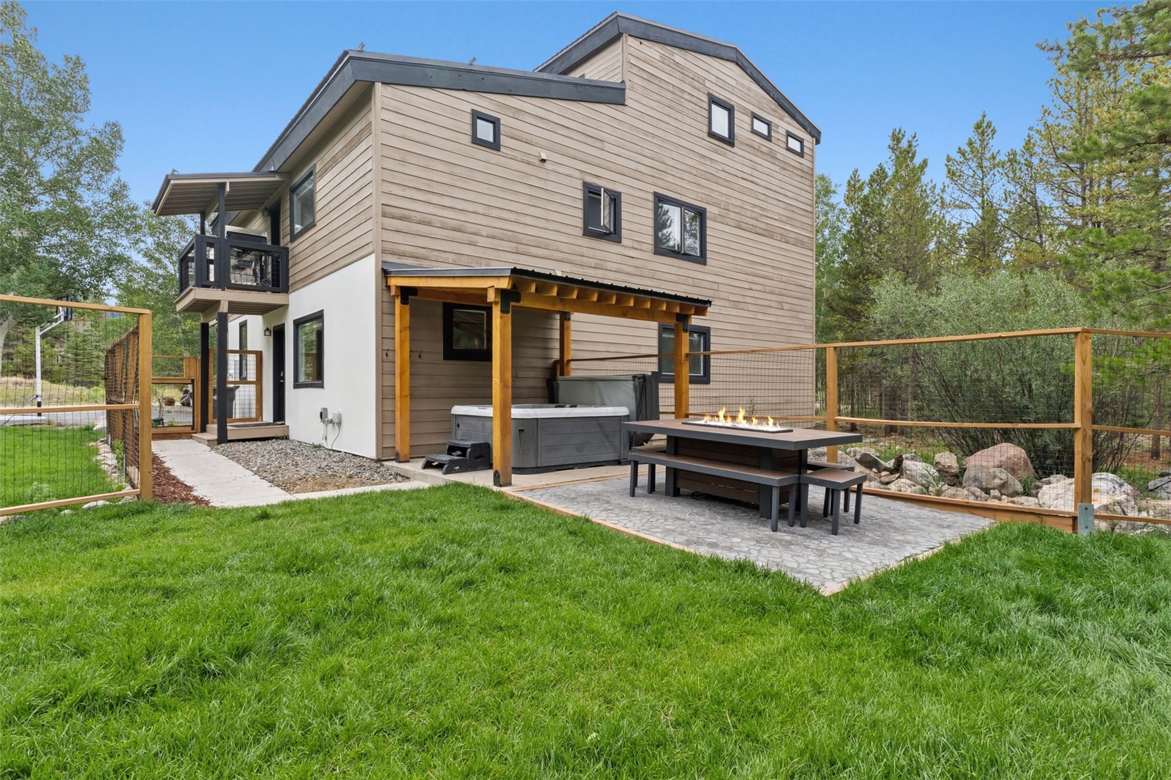 53 County Road 1041