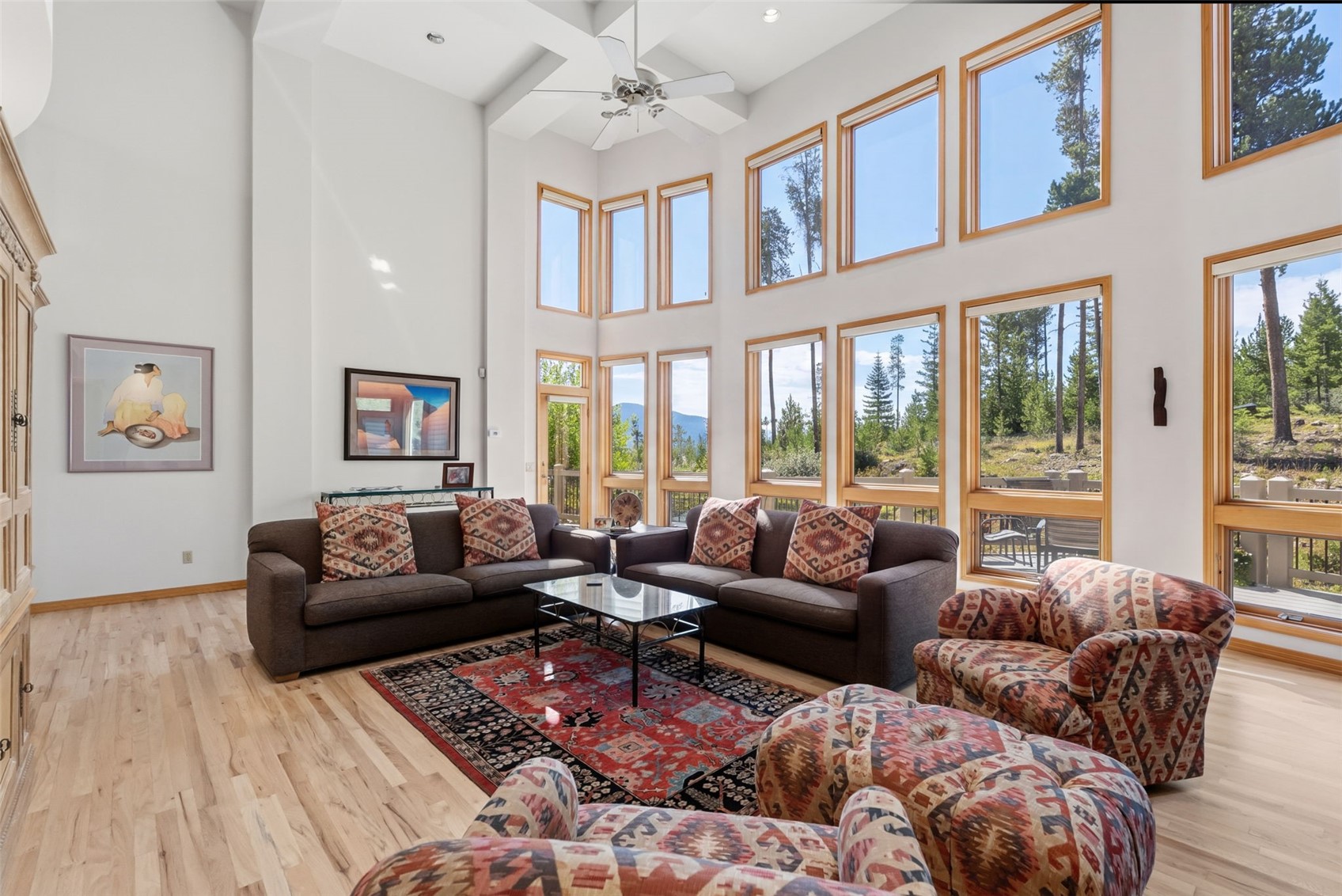 1165 Emerald ROAD