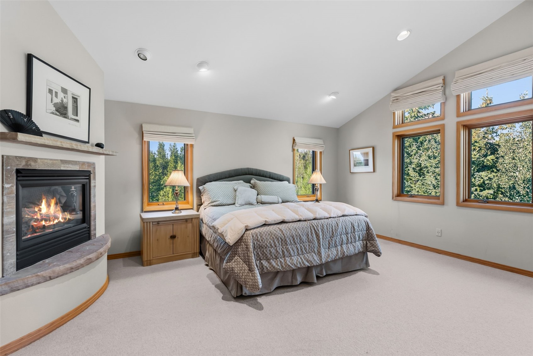 1165 Emerald ROAD