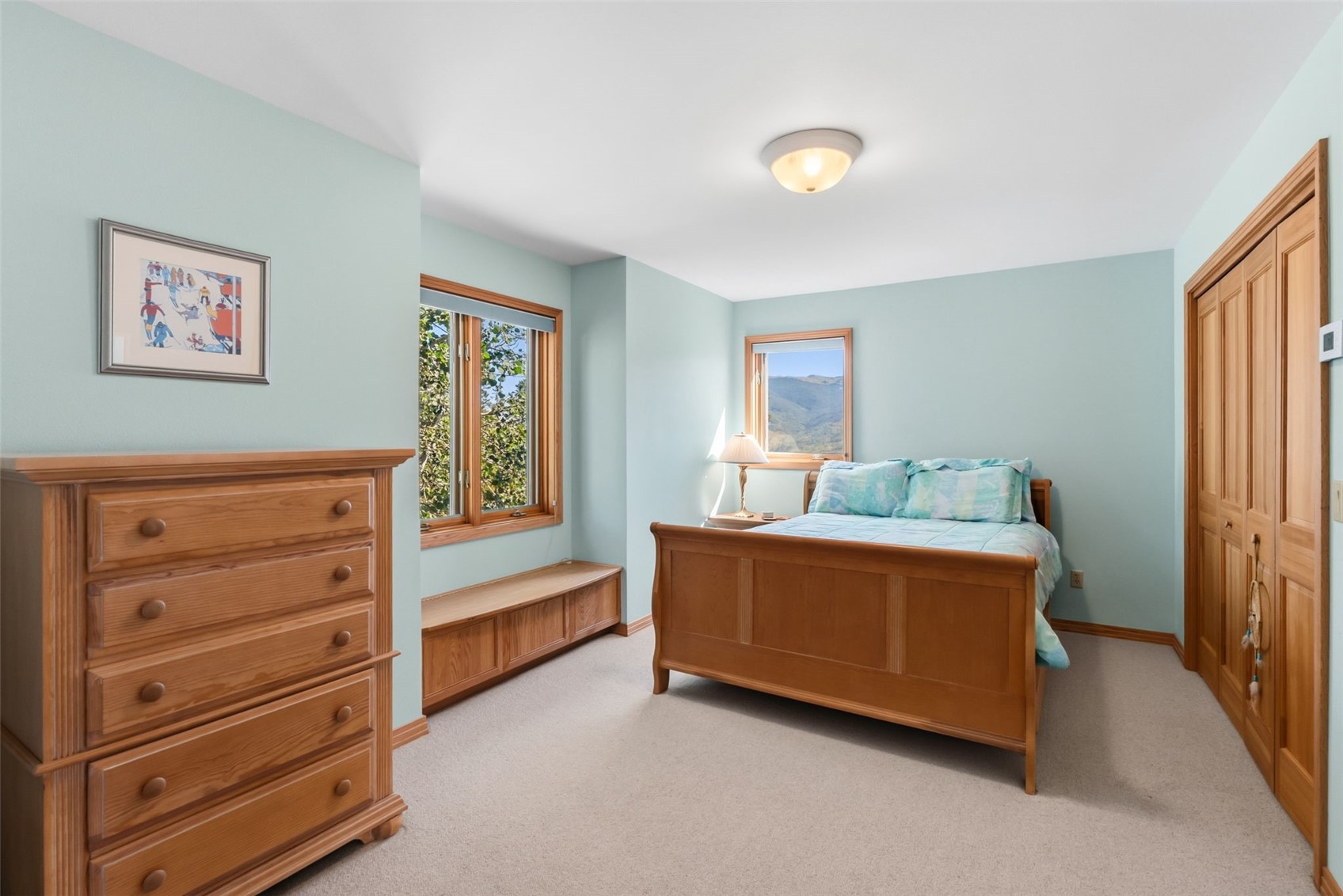 1165 Emerald ROAD