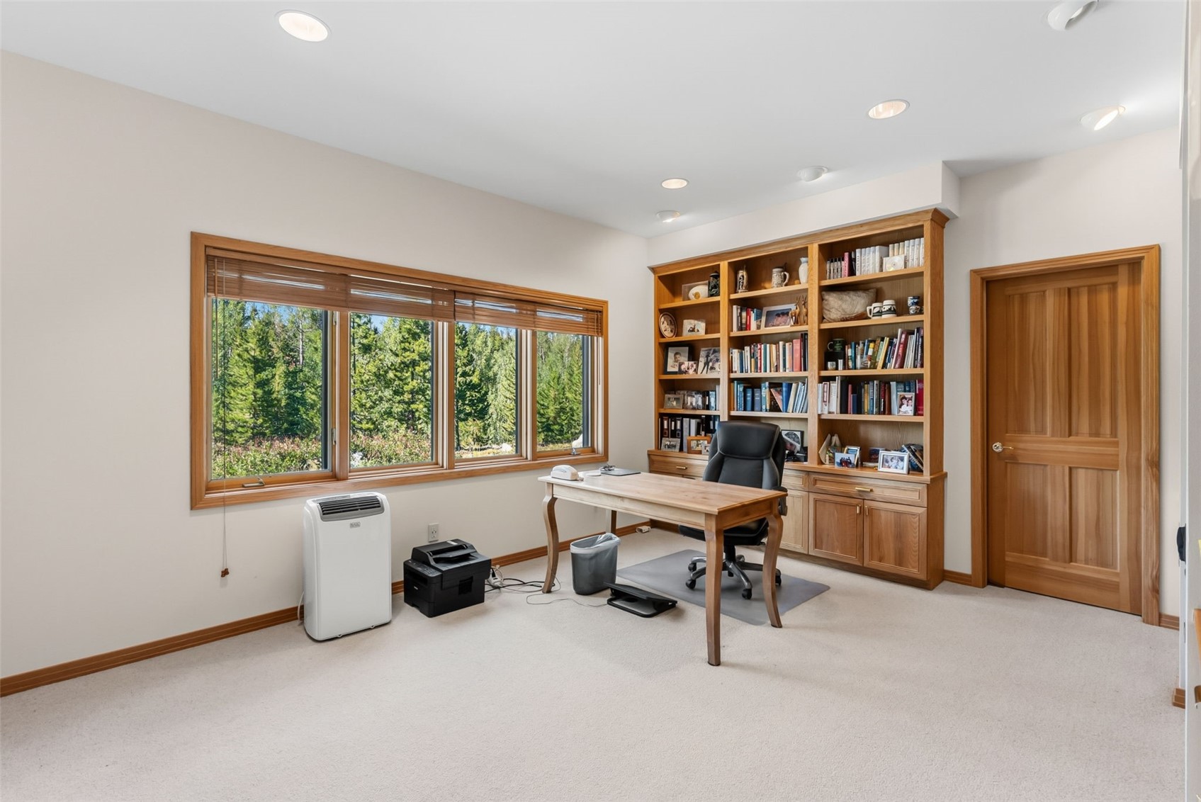 1165 Emerald ROAD