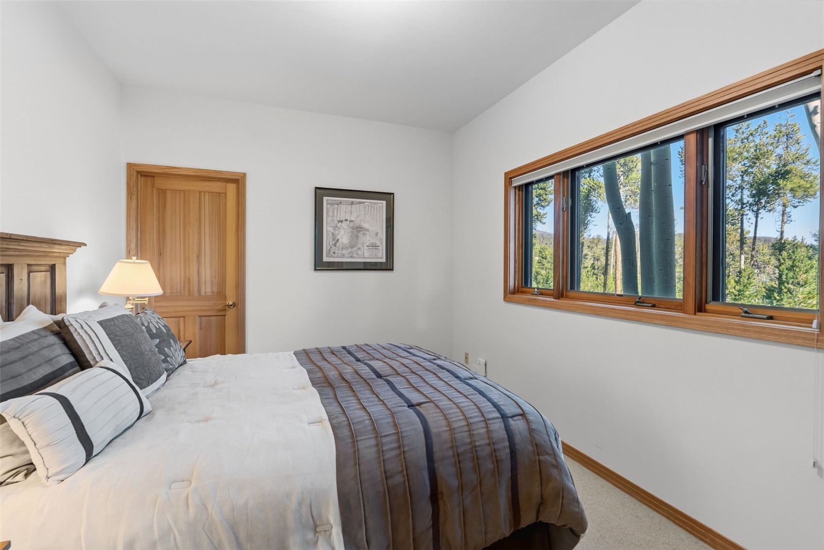 1165 Emerald ROAD