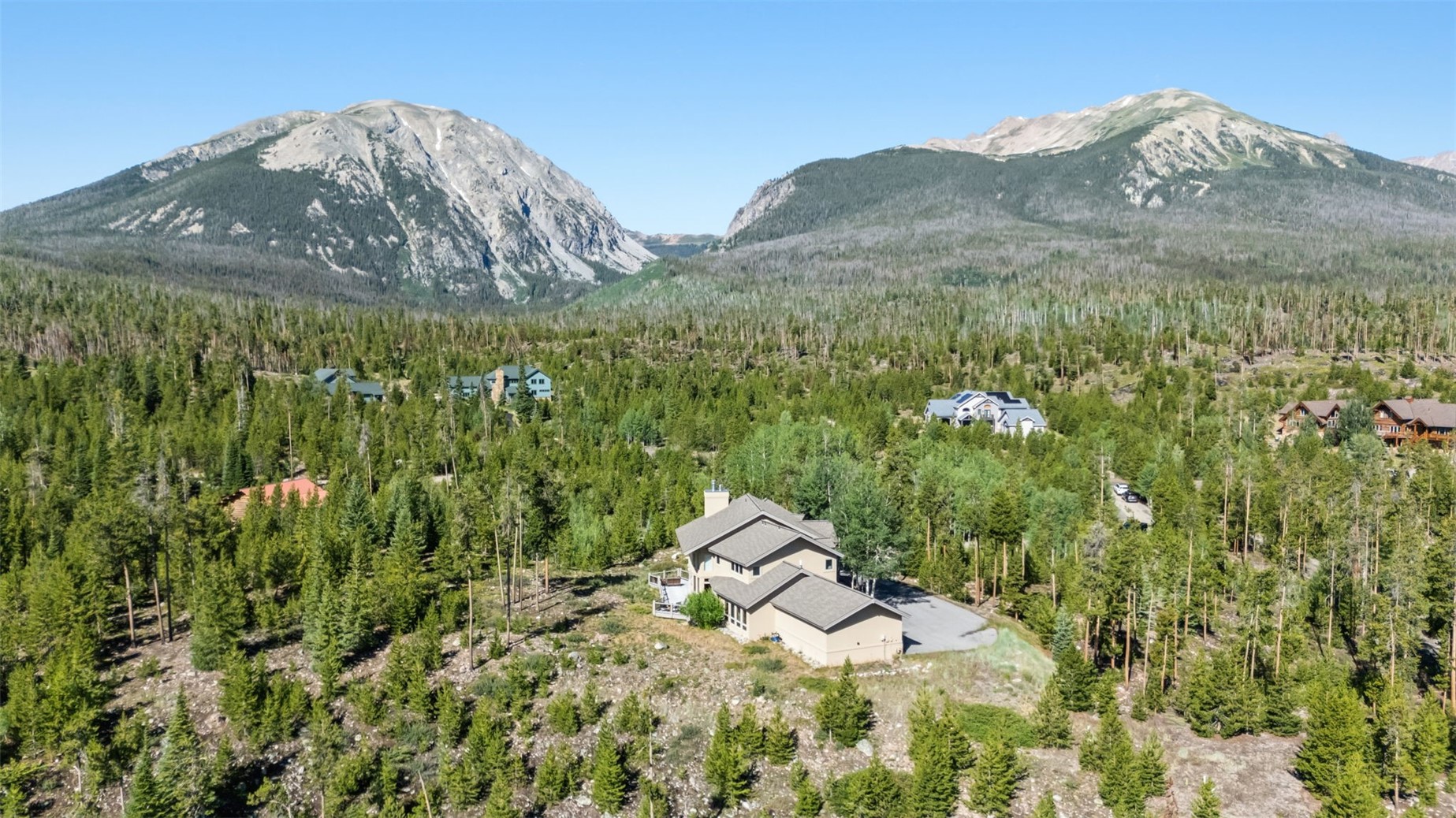 1165 Emerald ROAD