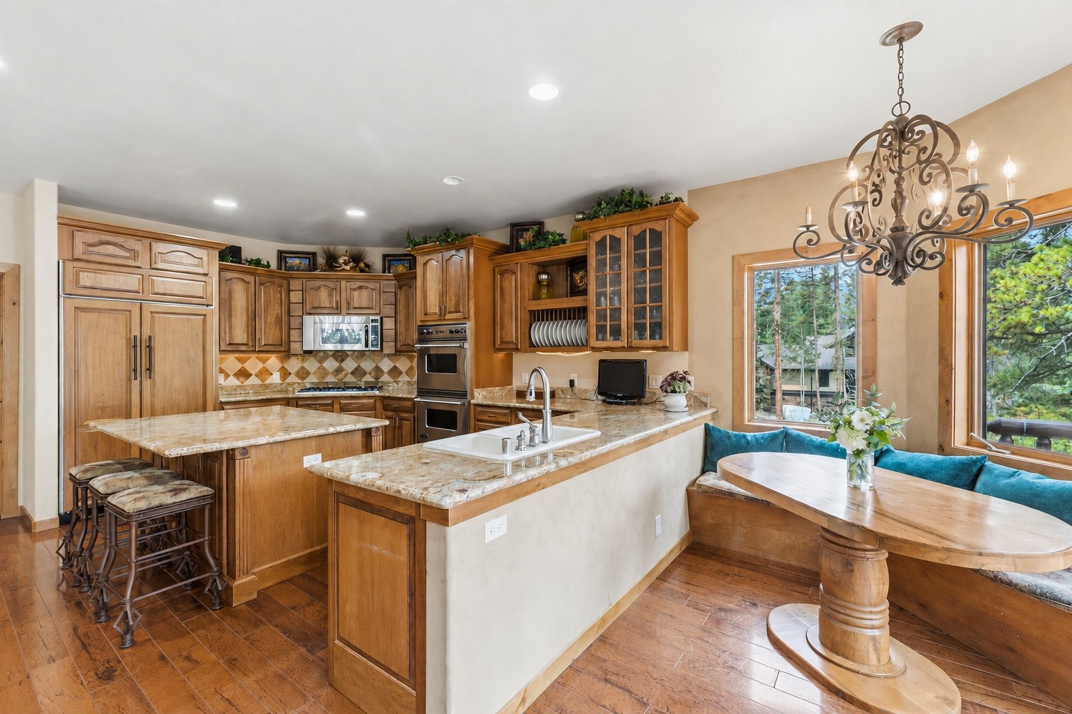 95 Riverwood DRIVE