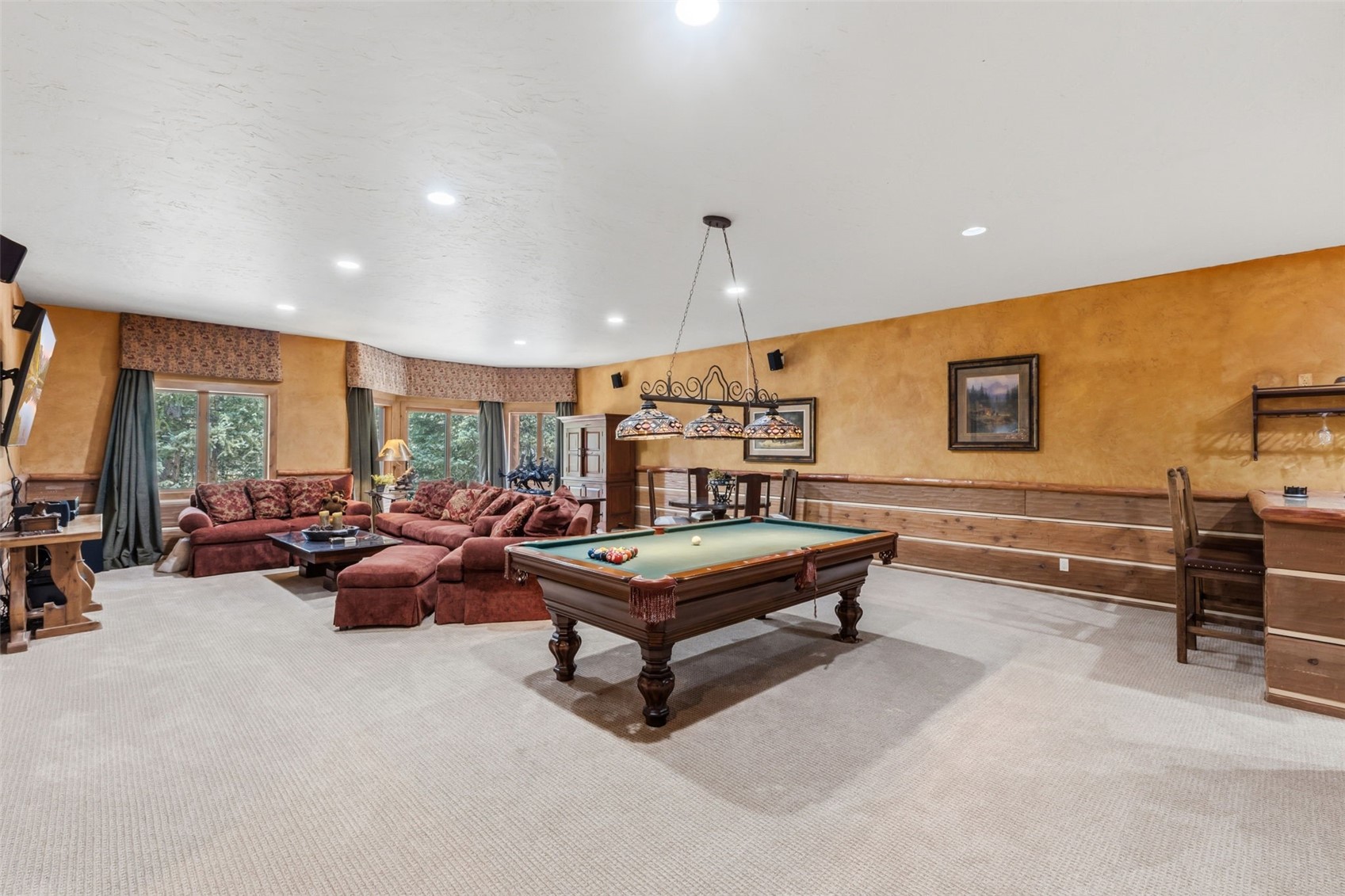 95 Riverwood DRIVE