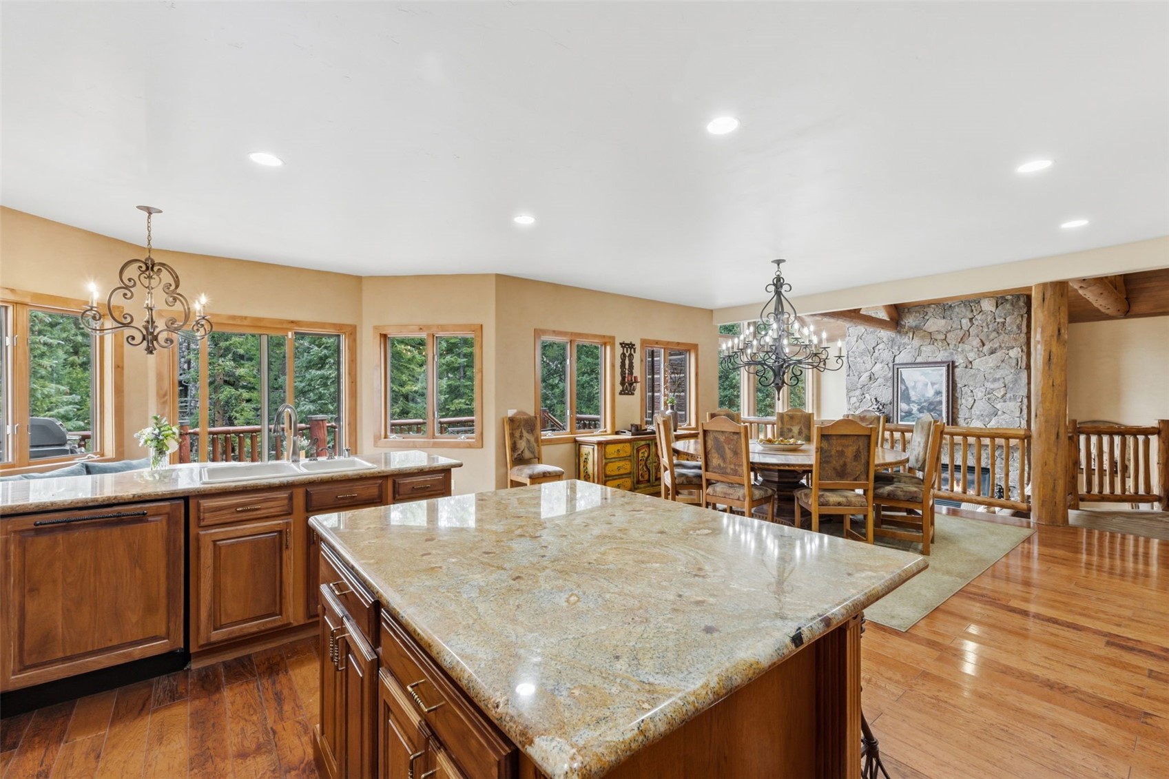 95 Riverwood DRIVE