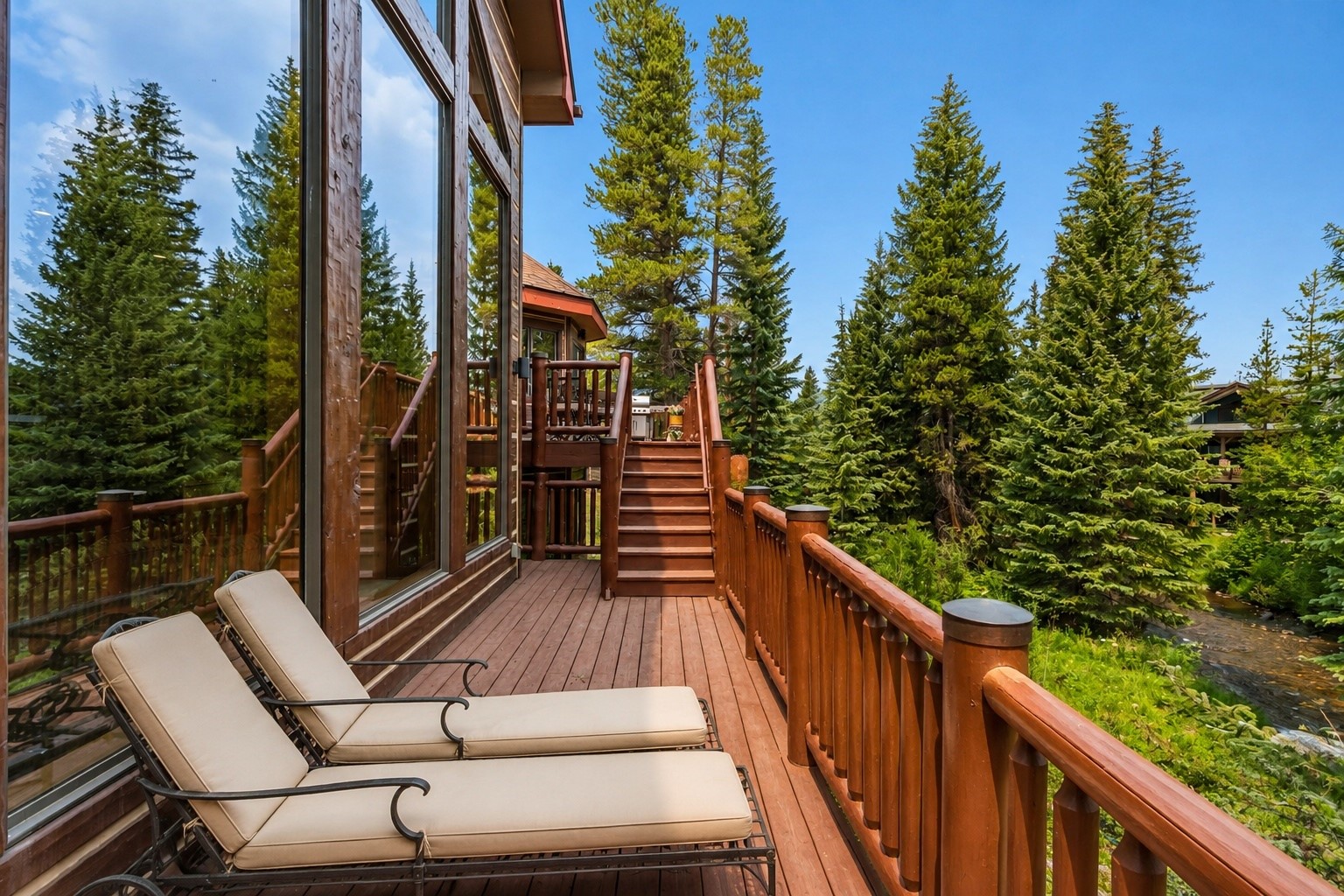 95 Riverwood DRIVE