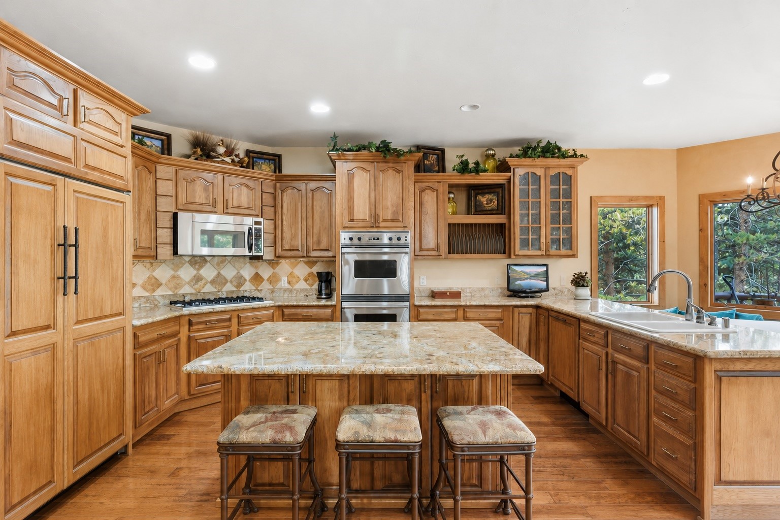 95 Riverwood DRIVE