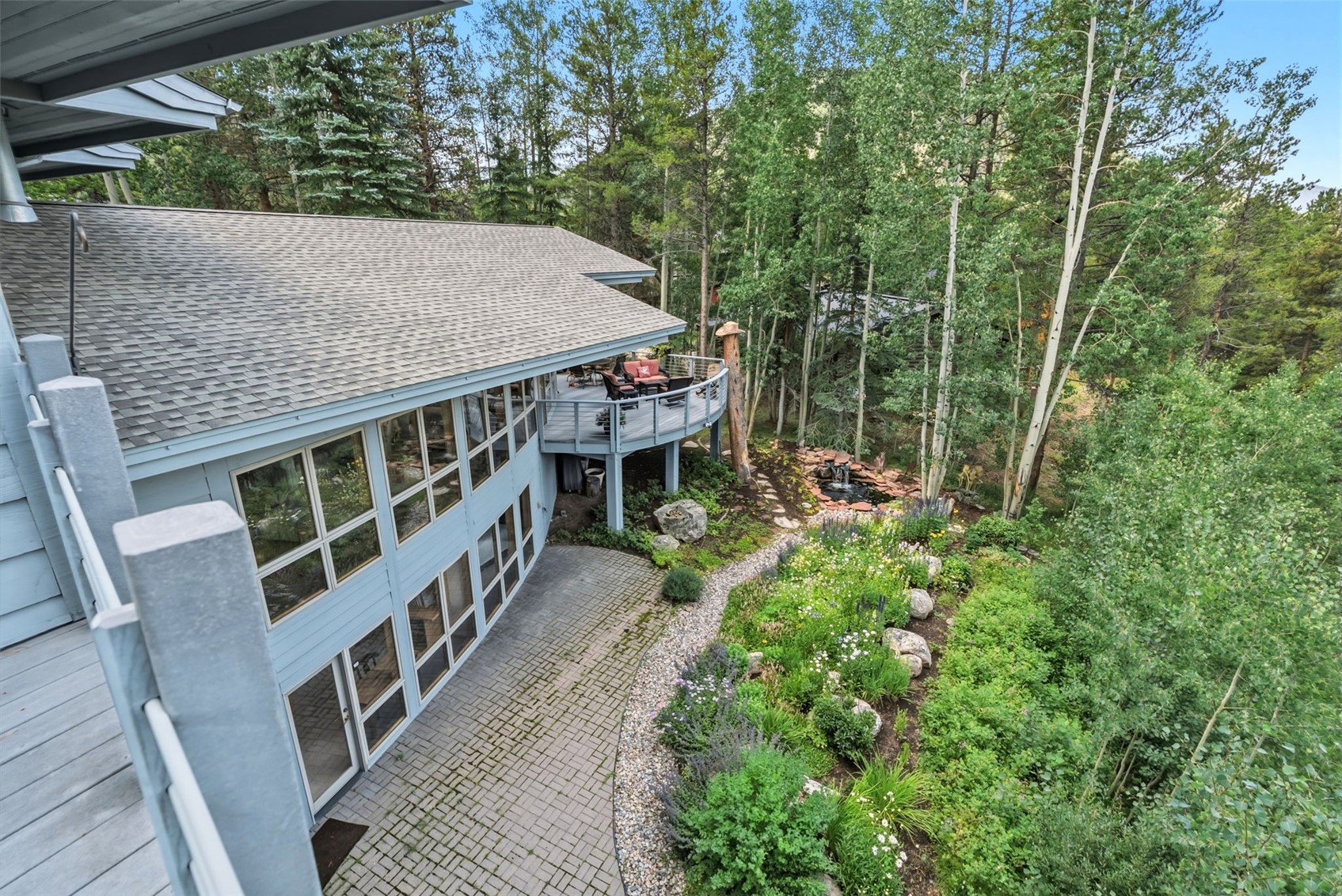 31 Wild Irishman LANE