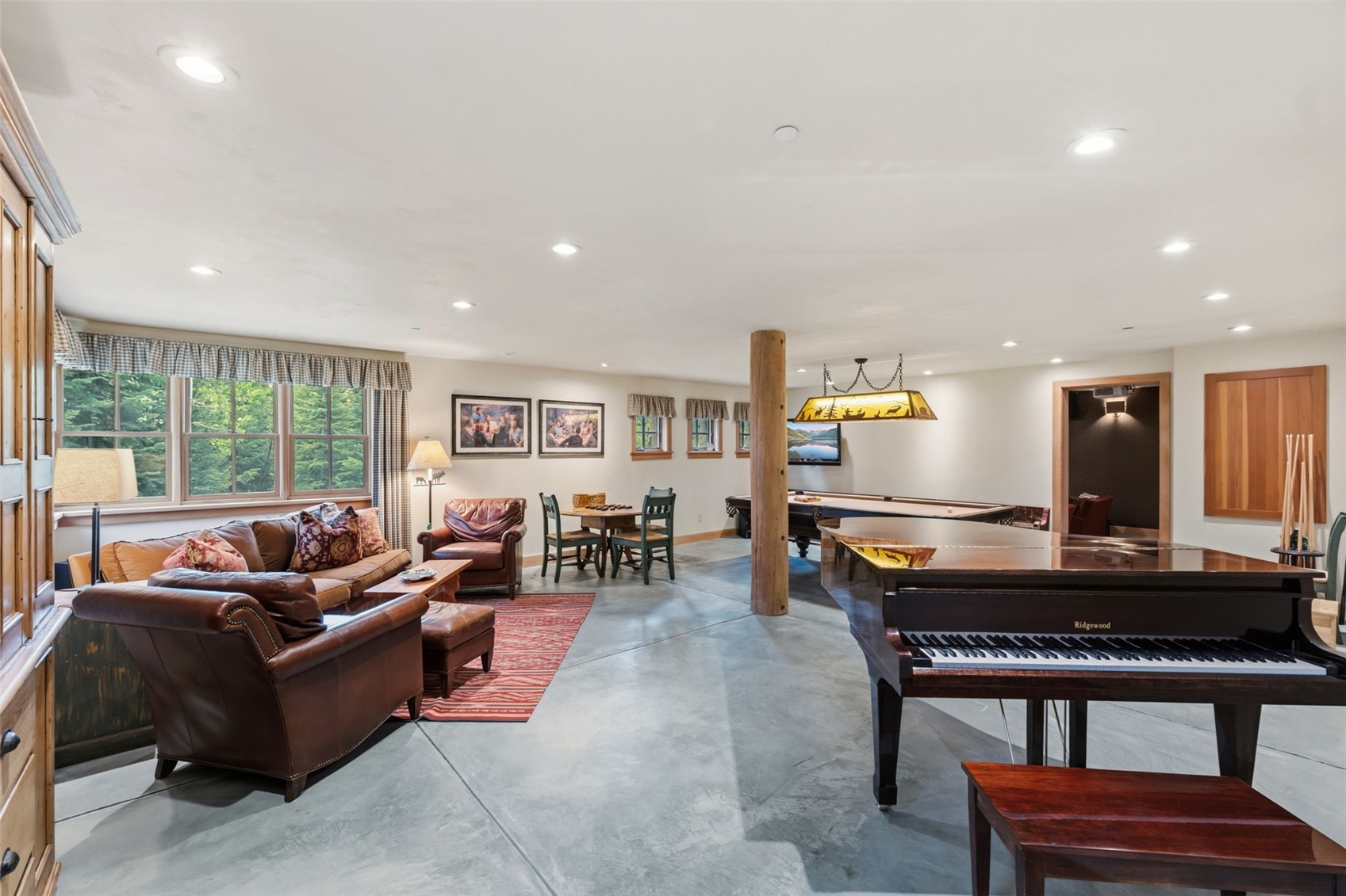 264 Pearl LANE