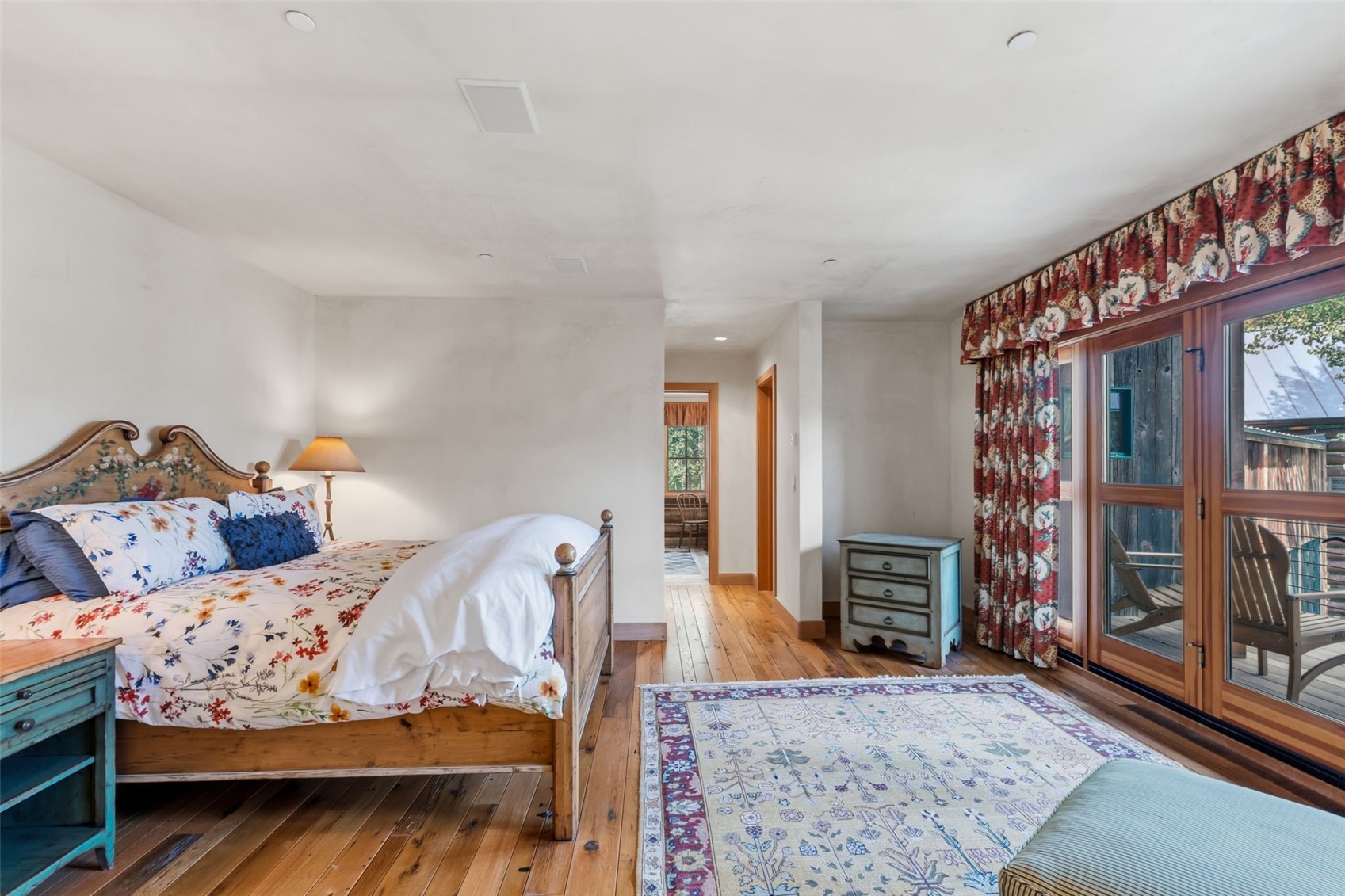 264 Pearl LANE