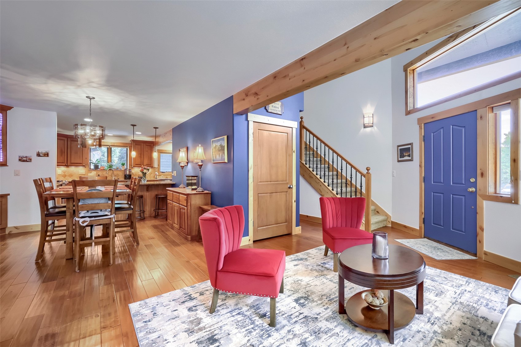 460 W Coyote DRIVE