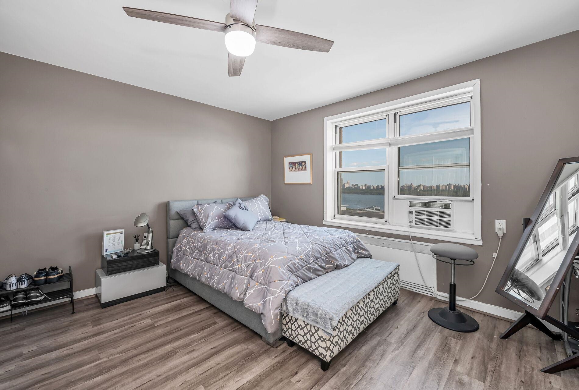 8650 BLVD EAST Unit 1B
