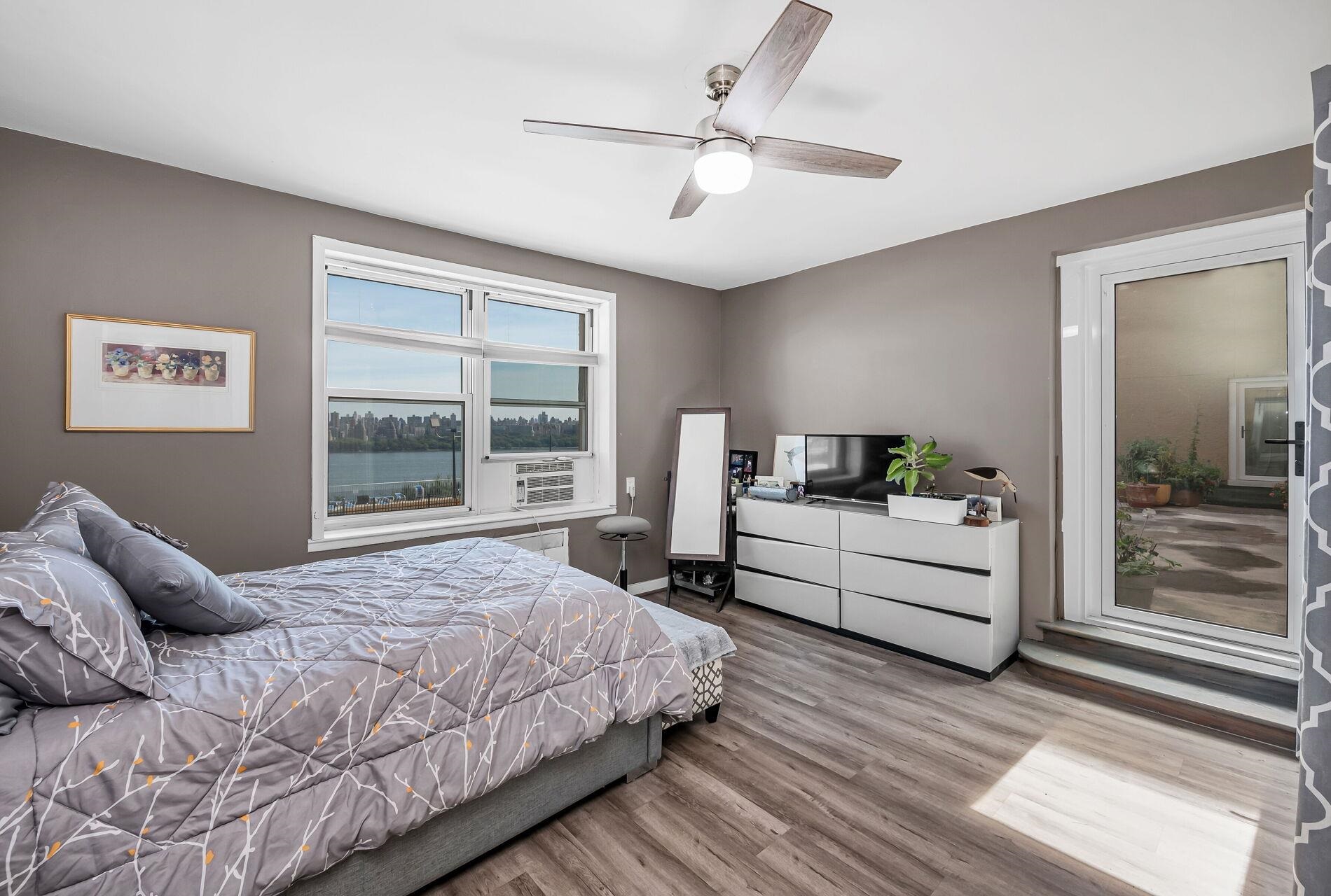 8650 BLVD EAST Unit 1B
