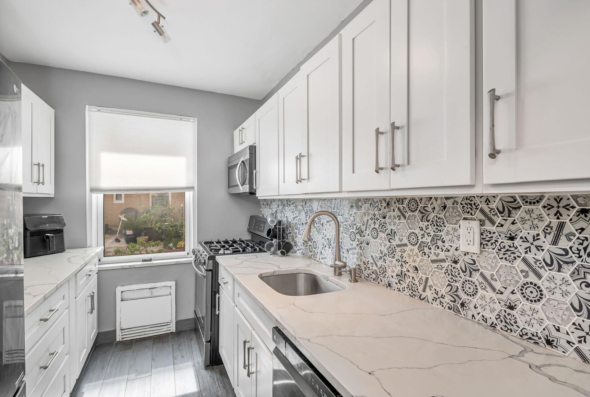 8650 BLVD EAST Unit 1B