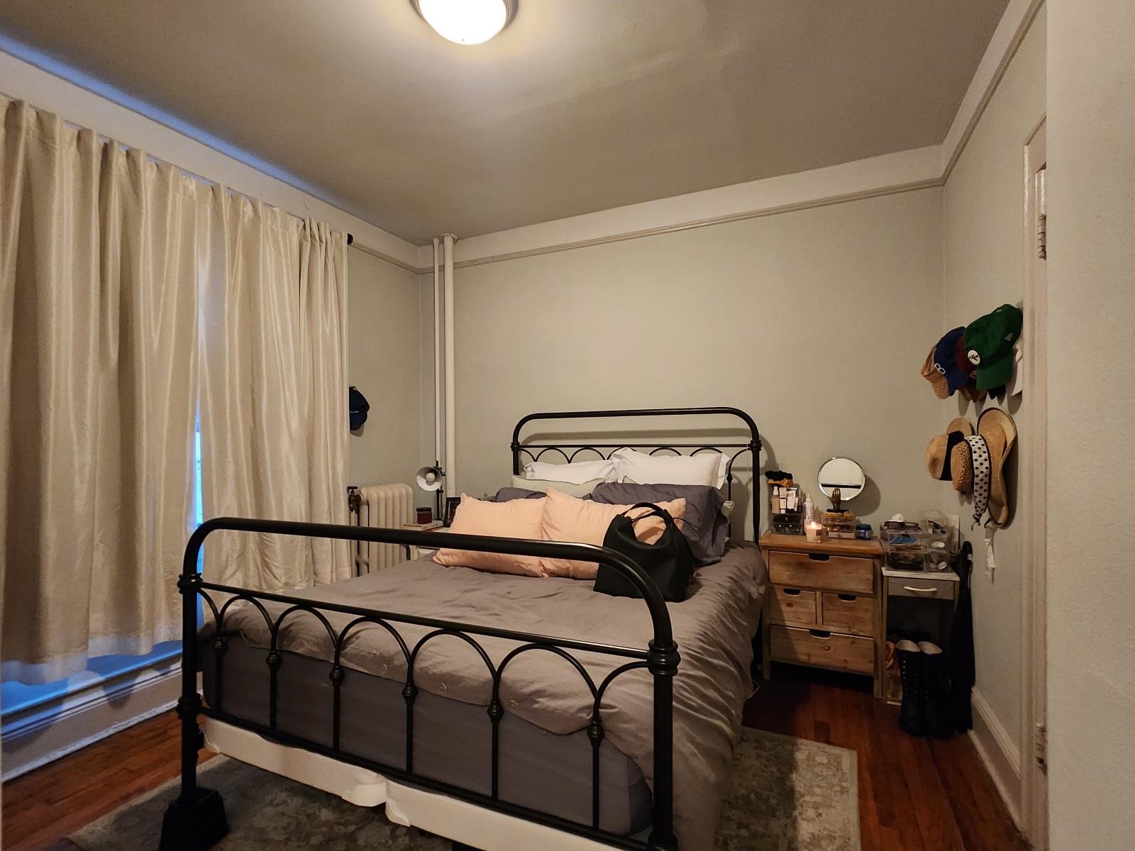 7411 BLVD EAST Unit: 201