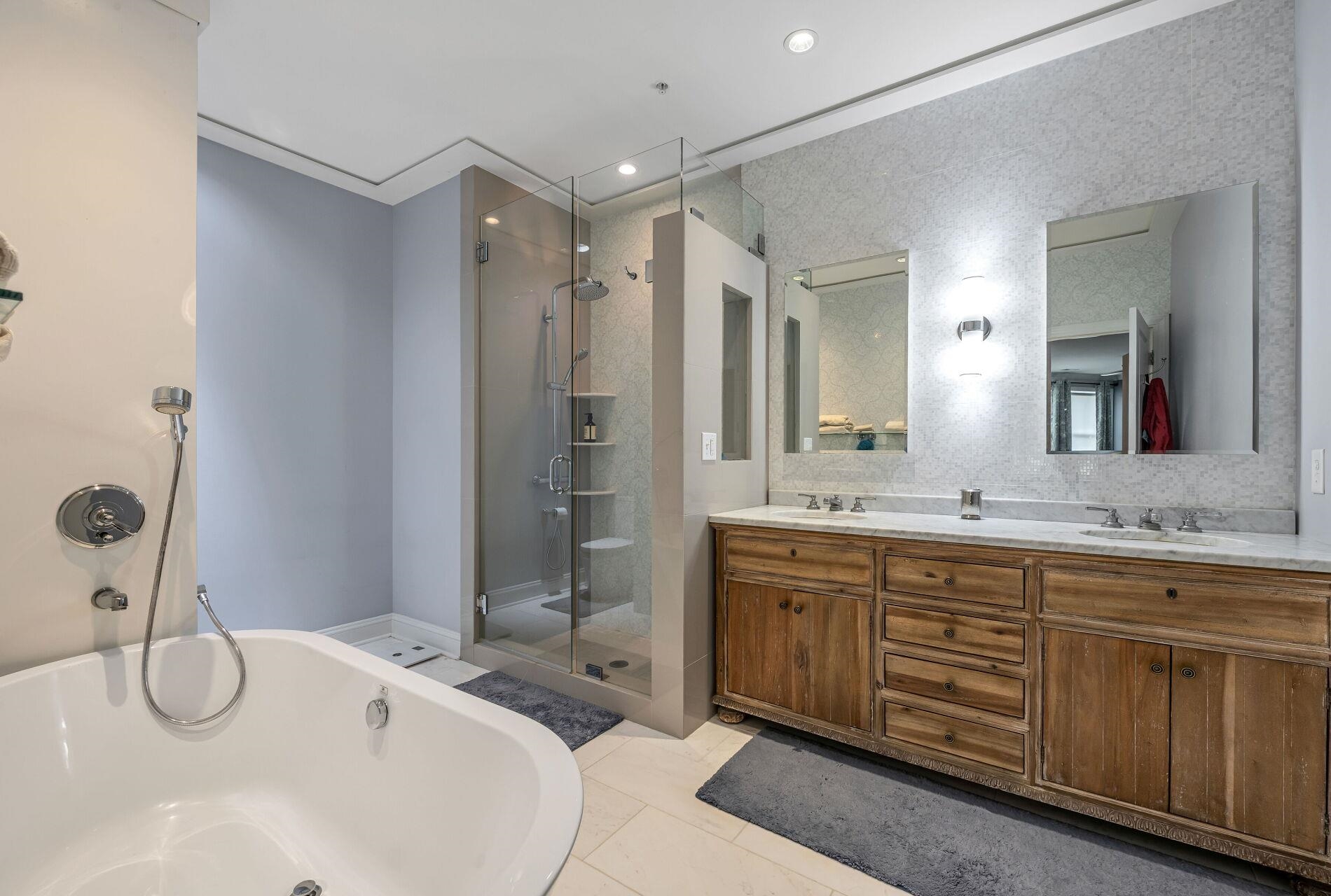 20 AVENUE AT PORT IMPERIAL Unit: 302
