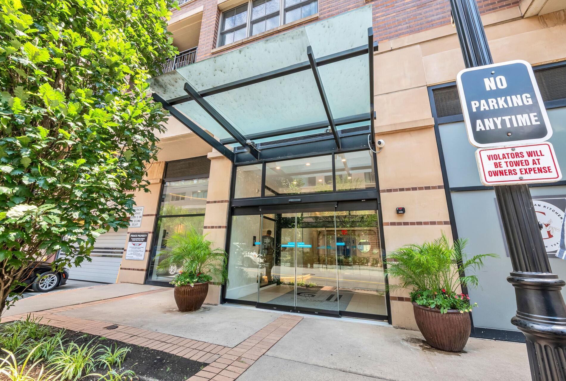20 AVENUE AT PORT IMPERIAL Unit: 302