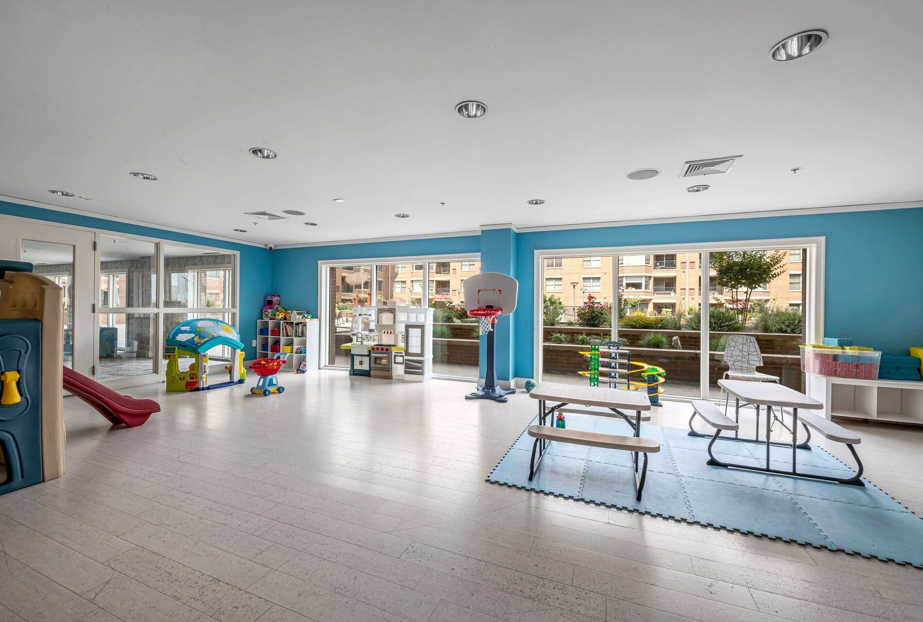 20 AVENUE AT PORT IMPERIAL Unit: 302