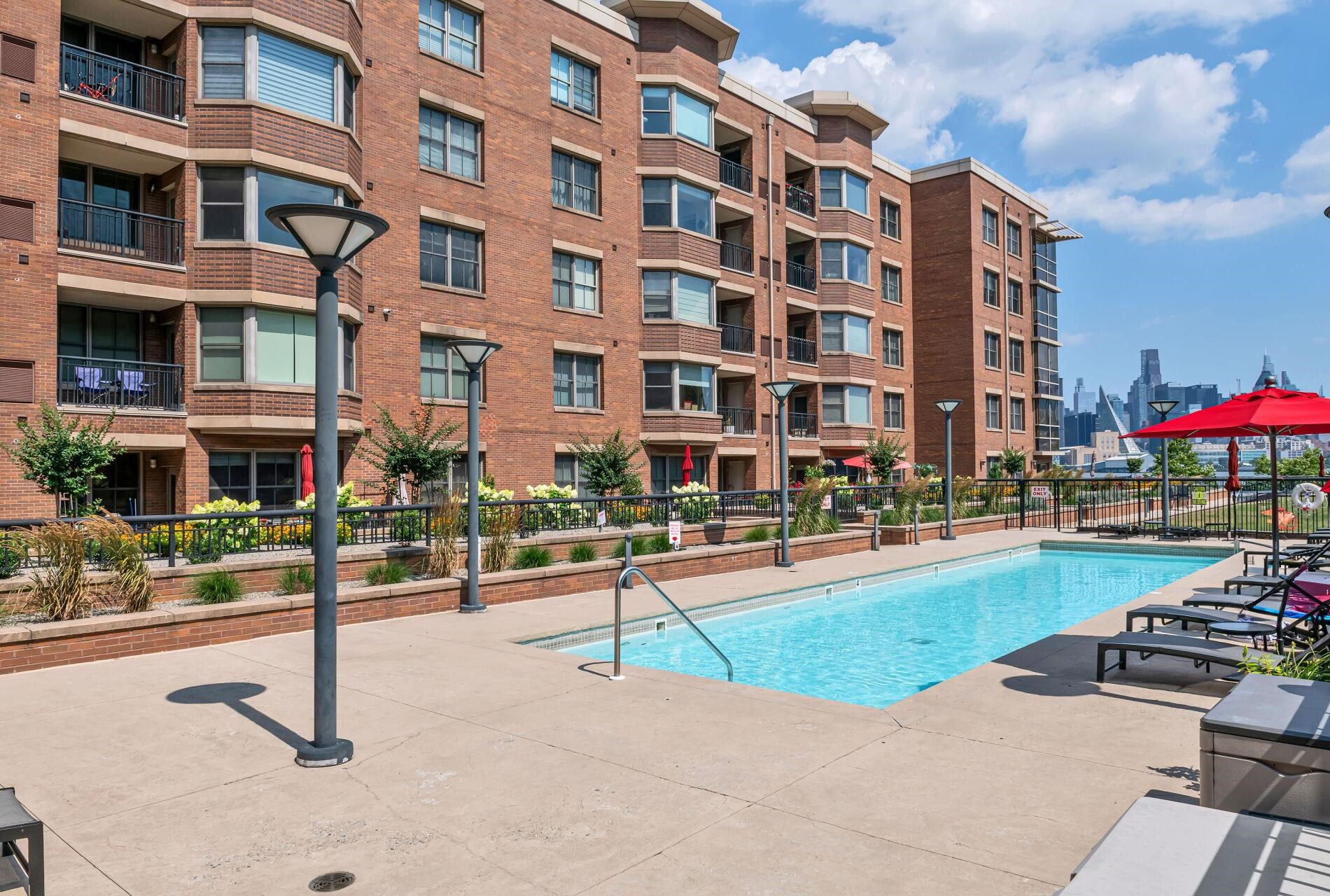 20 AVENUE AT PORT IMPERIAL Unit: 302