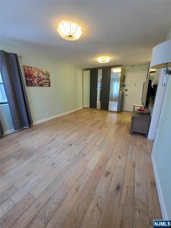3021 Edwin Avenue 3H