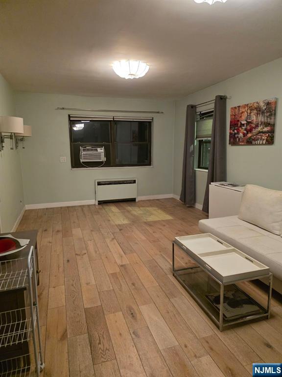 3021 Edwin Avenue 3H