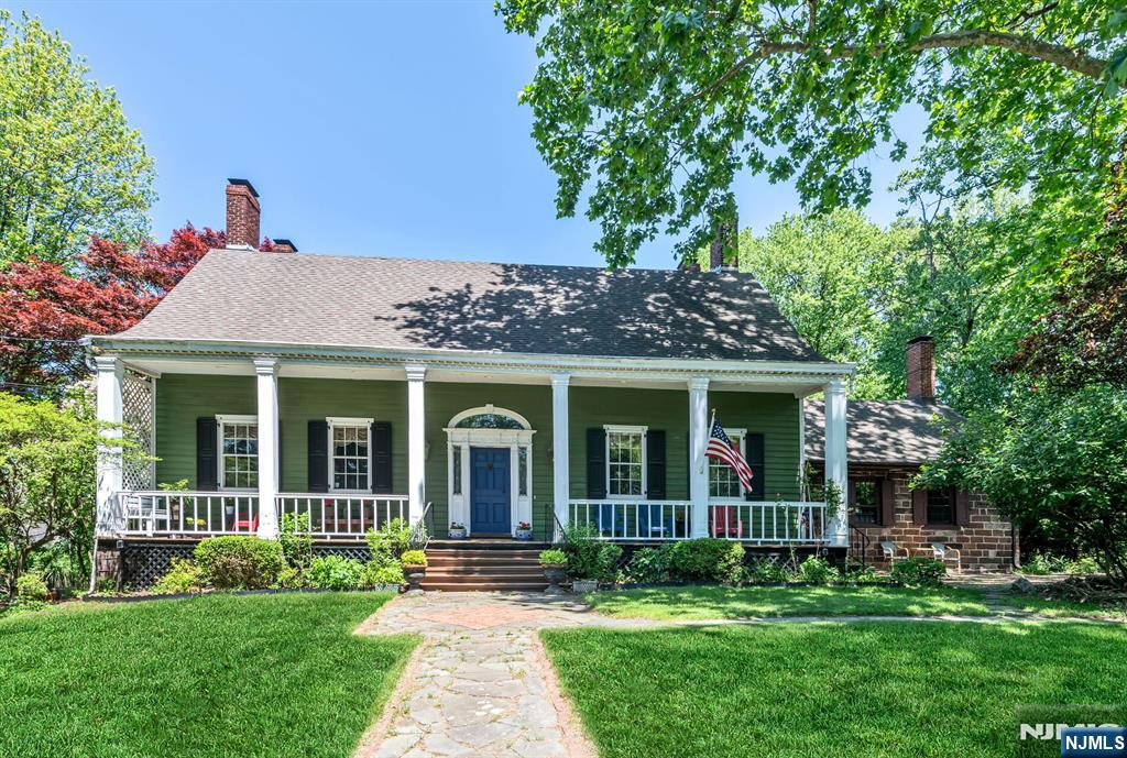 125 Lakeview
