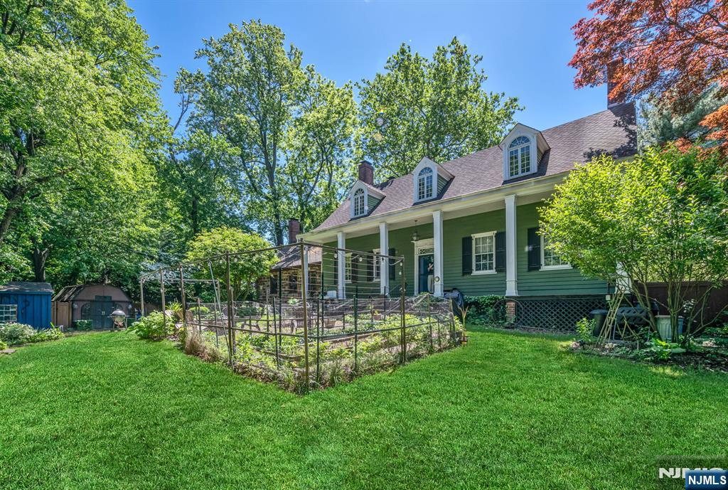 125 Lakeview