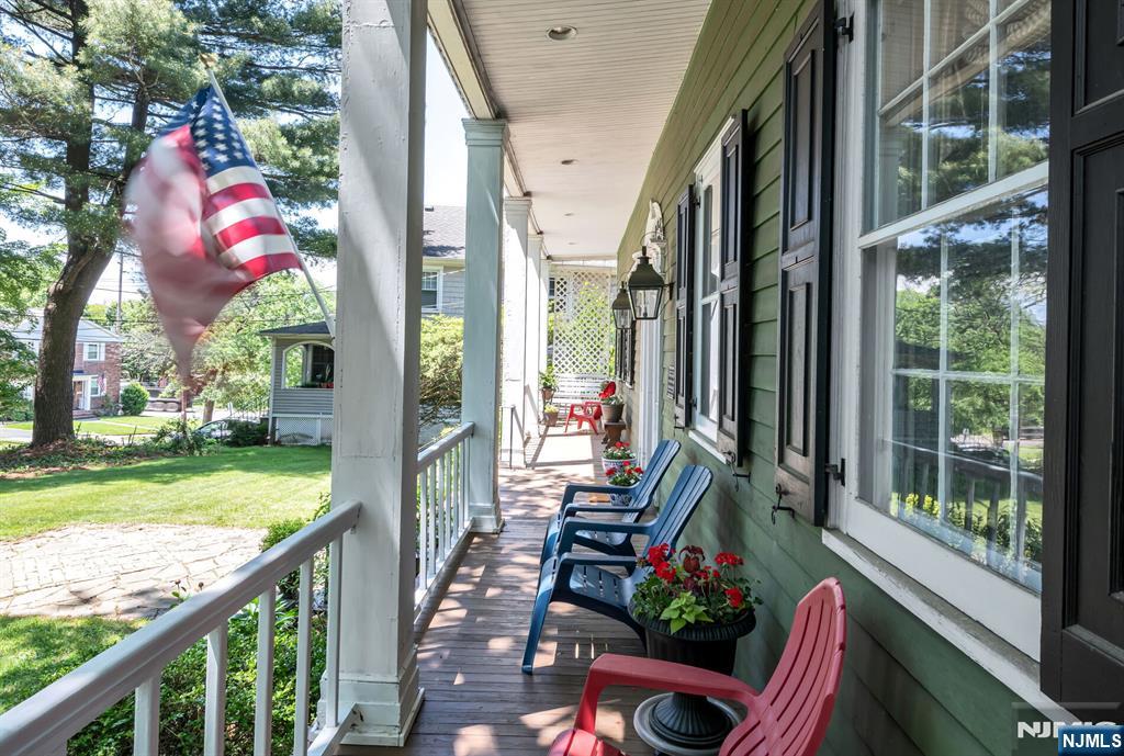 125 Lakeview