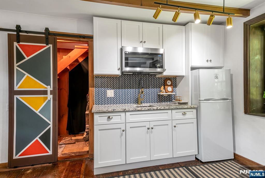 125 Lakeview