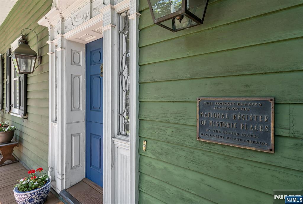 125 Lakeview