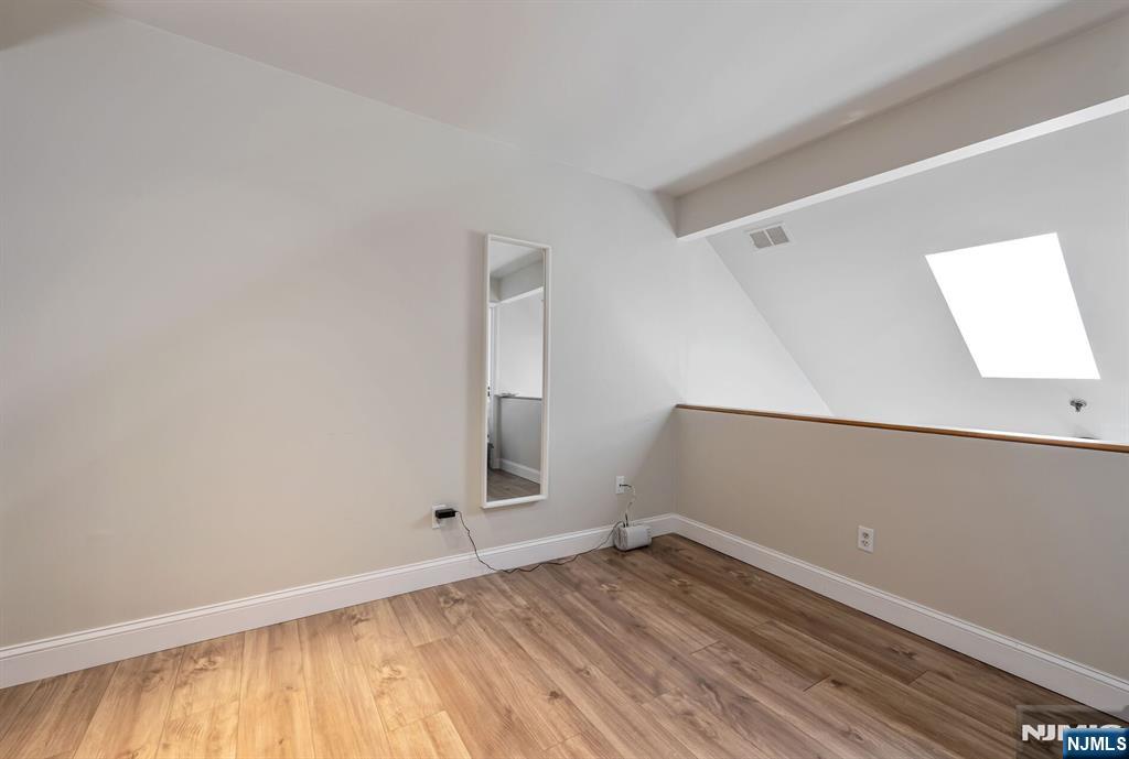 1566 Anderson Avenue 66J