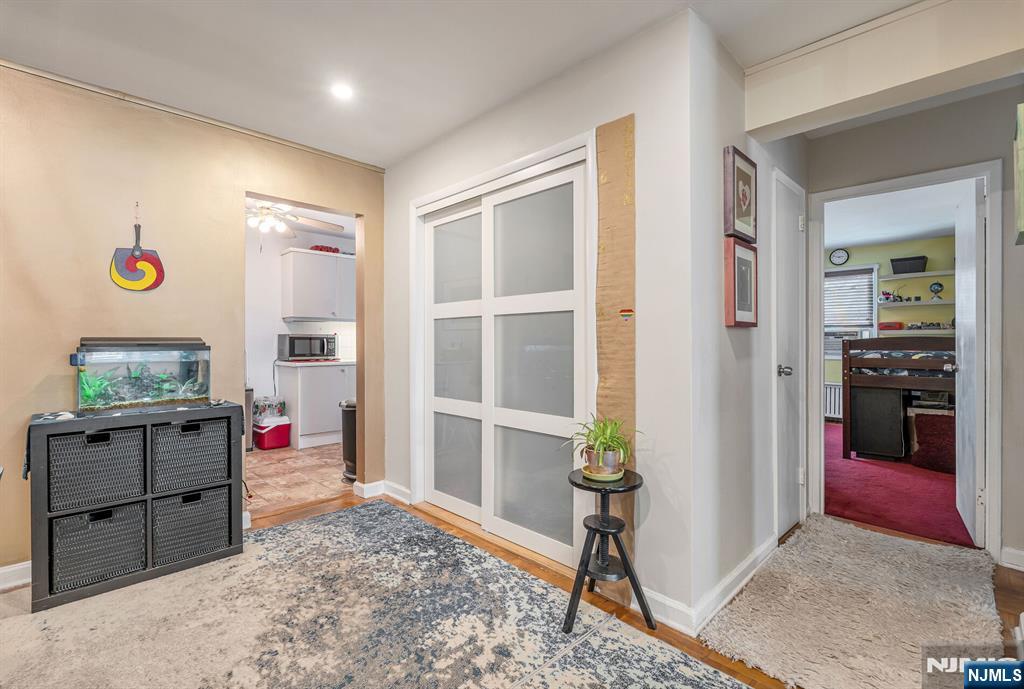 328 N Bridge Plaza 5C