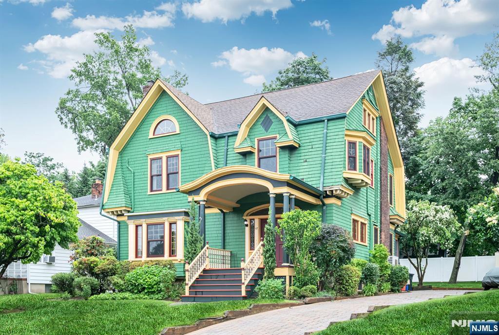 117 Avenue