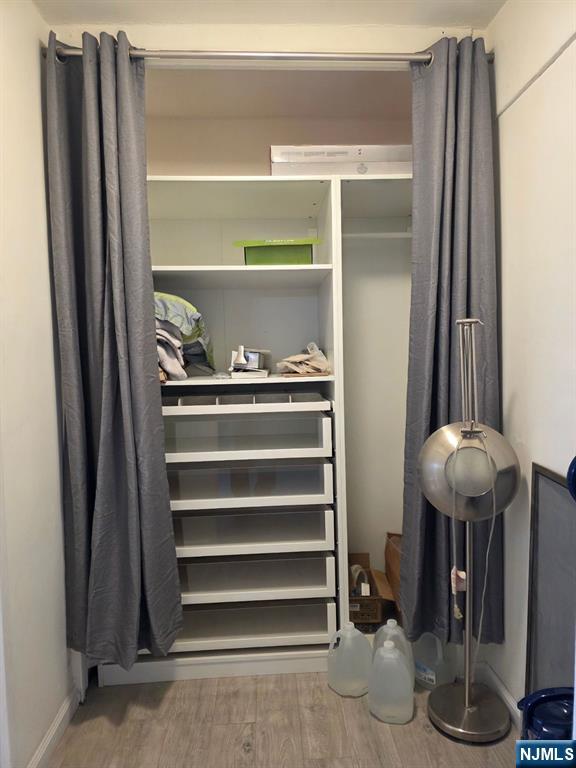 411 Park Place 4D