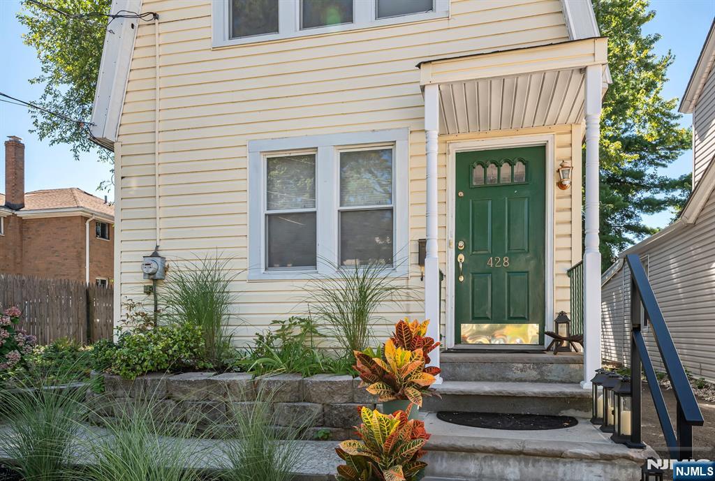 428 Washington Terrace