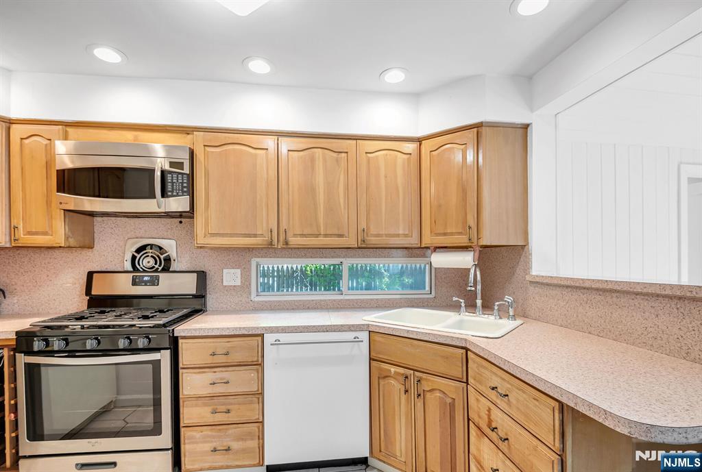 428 Washington Terrace