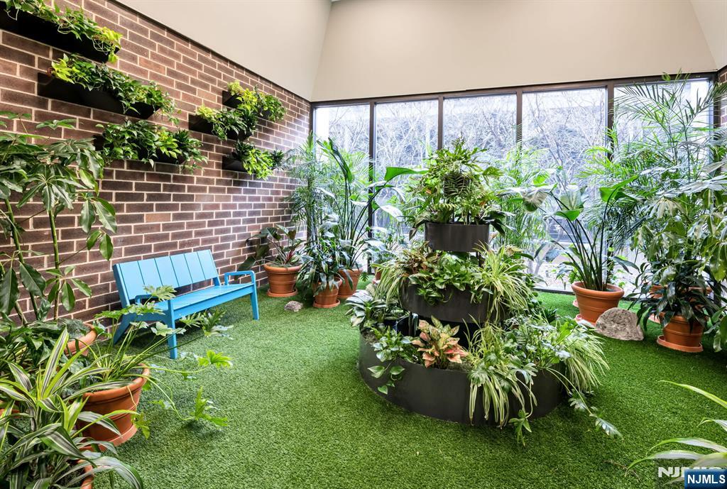 770 Anderson Avenue 4K