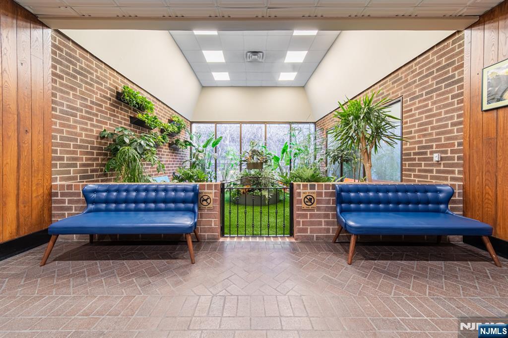 770 Anderson Avenue 4K