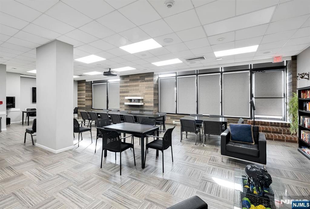 770 Anderson Avenue 4K