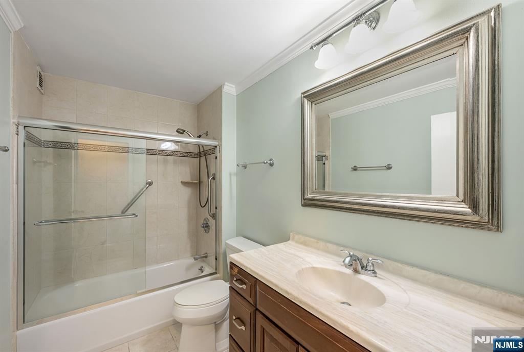 770 Anderson Avenue 4K